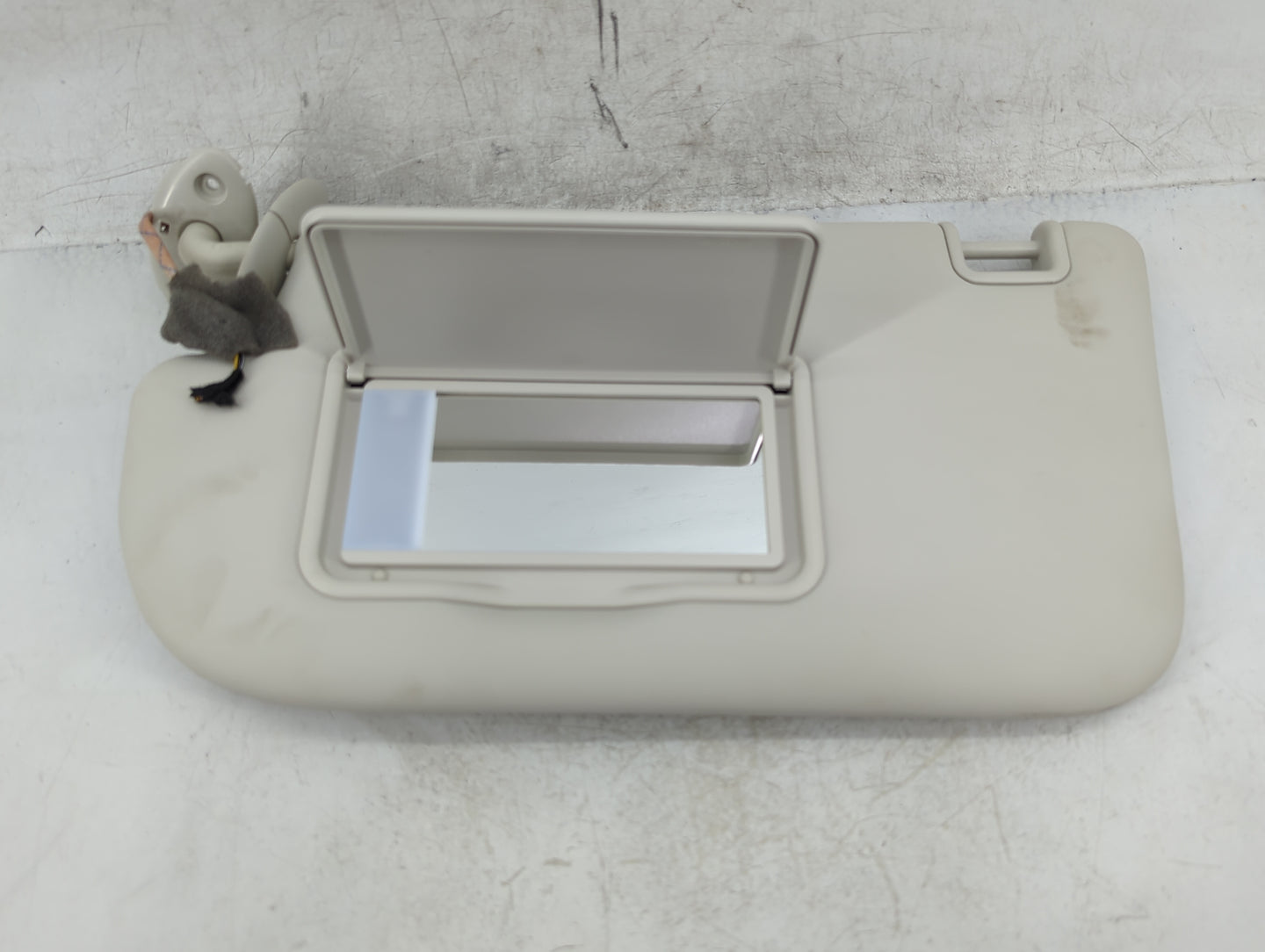 2013-2019 Ford Escape Sun Visor Shade Replacement Driver Left Mirror Fits Fits 2013 2014 2015 2016 2017 2018 2019 OEM Used A