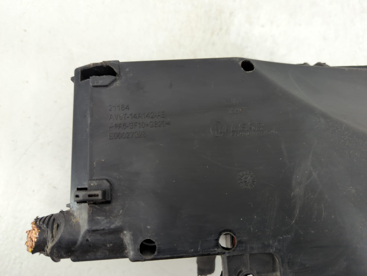 2019 Ford Escape Fusebox Fuse Box Panel Relay Module P/N:AV6T-14A067-AD Fits OEM Used Auto Parts - Oemusedautoparts1.com