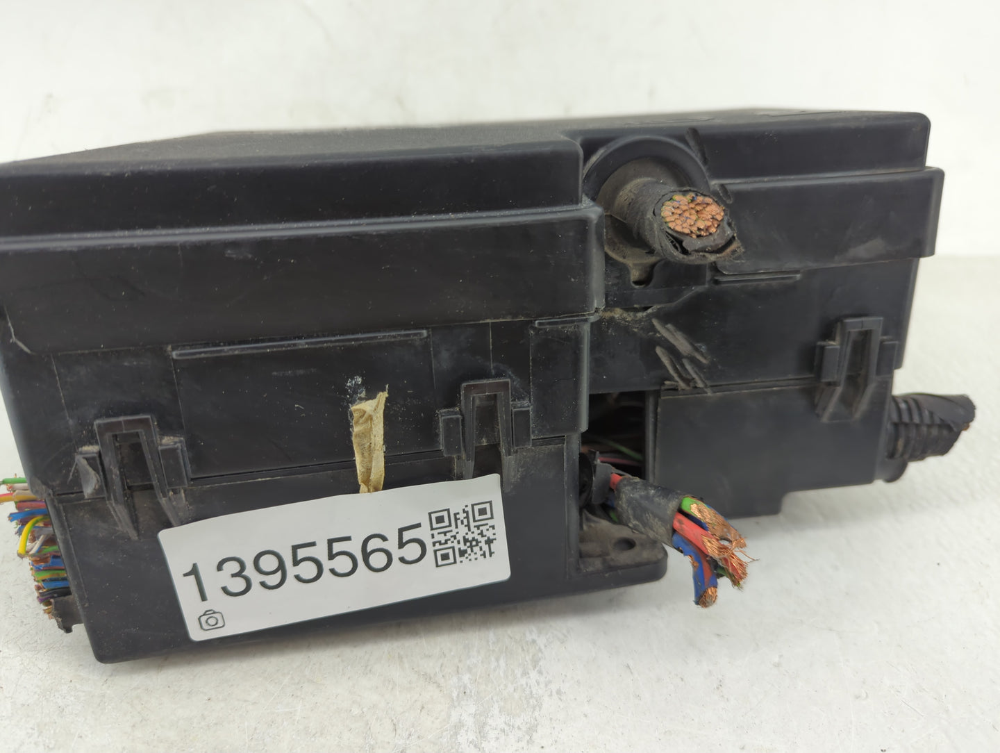 2019 Ford Escape Fusebox Fuse Box Panel Relay Module P/N:AV6T-14A067-AD Fits OEM Used Auto Parts - Oemusedautoparts1.com