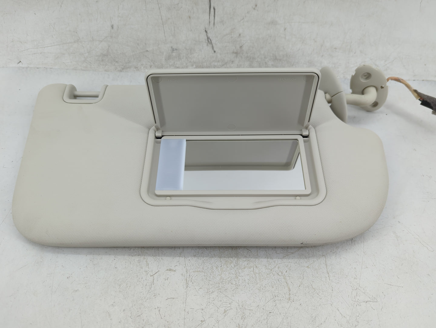 2013-2019 Ford Escape Sun Visor Shade Replacement Passenger Right Mirror Fits Fits 2013 2014 2015 2016 2017 2018 2019 OEM Us