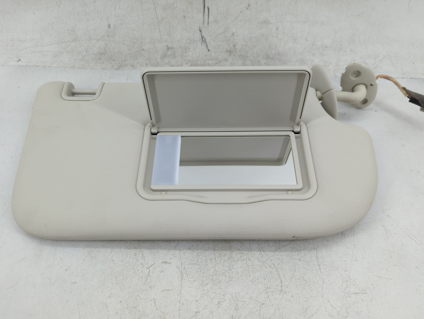 2013-2019 Ford Escape Sun Visor Shade Replacement Passenger Right Mirror Fits Fits 2013 2014 2015 2016 2017 2018 2019 OEM Us