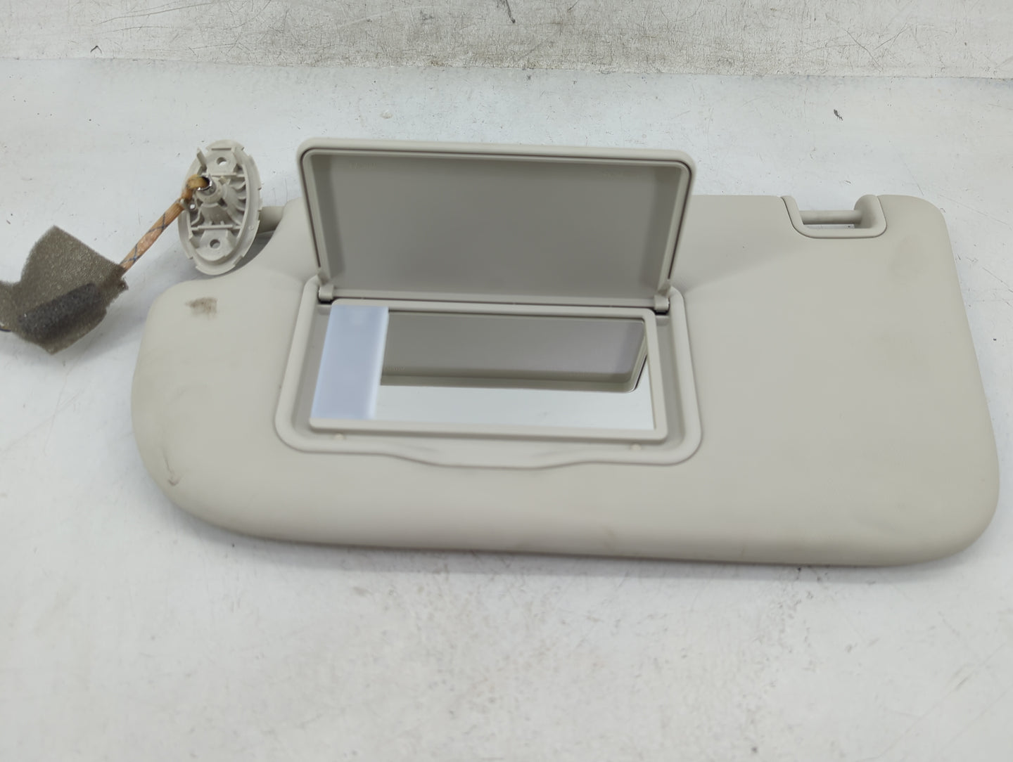2013-2019 Ford Escape Sun Visor Shade Replacement Driver Left Mirror Fits Fits 2013 2014 2015 2016 2017 2018 2019 OEM Used A