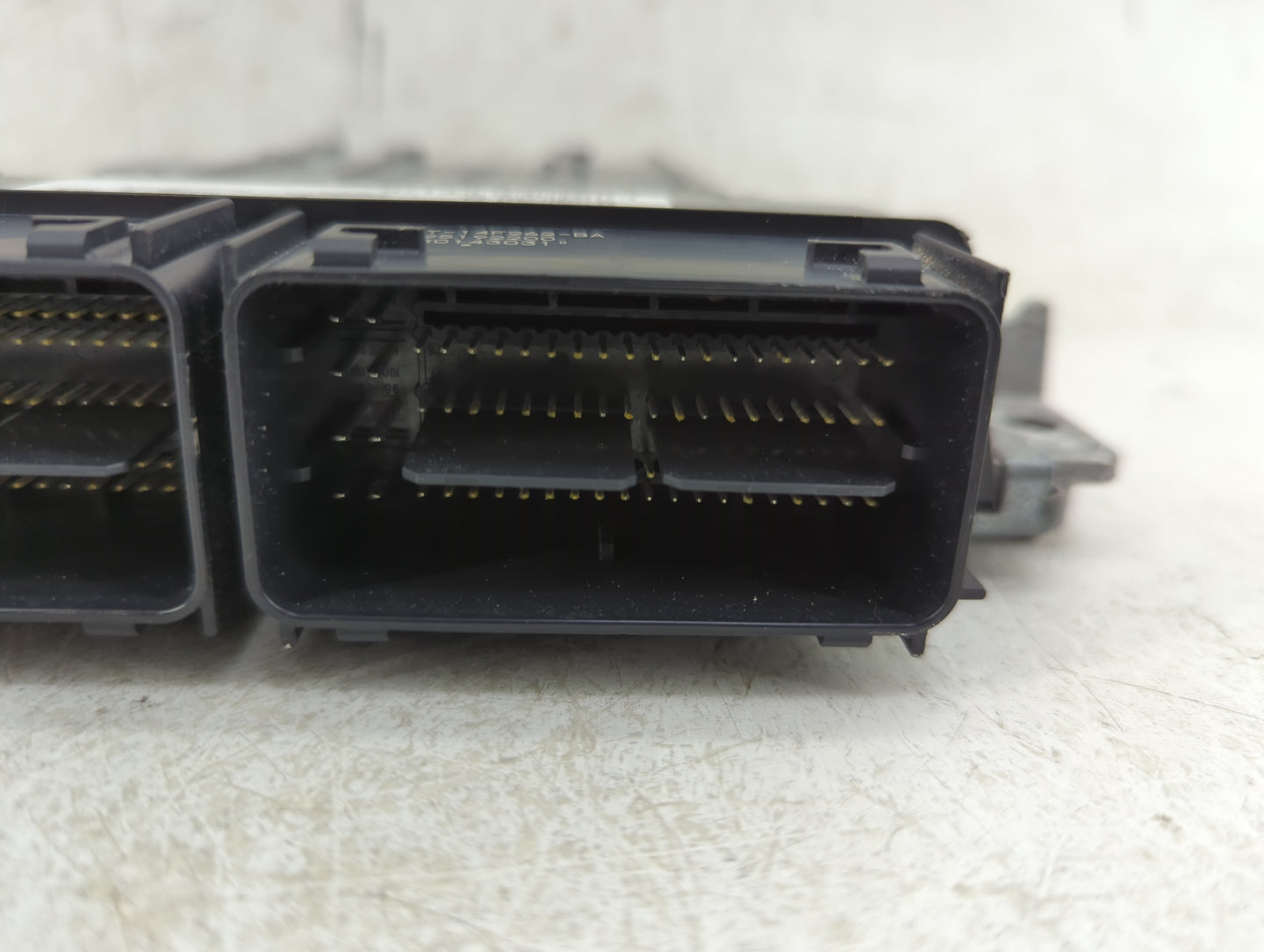 2017-2019 Ford Escape PCM Engine Control Computer ECU ECM PCU OEM P/N:HU5T-14F2620-BA FV6A-12B684-AB Fits Fits 2017 2018 201
