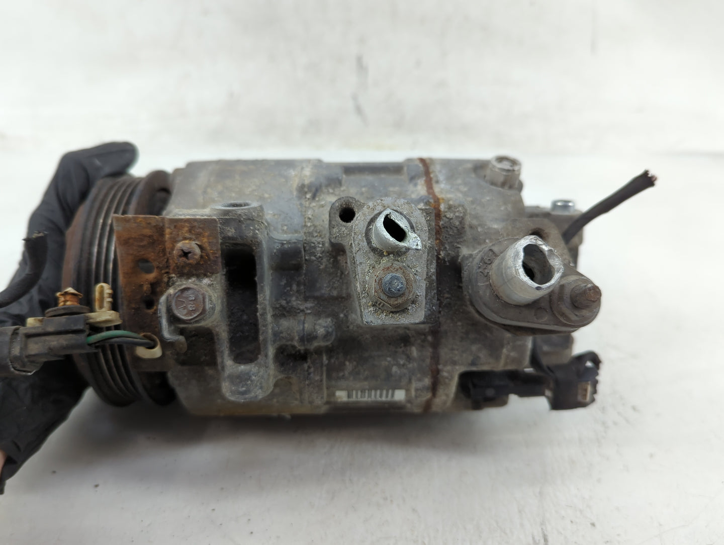 2017-2019 Ford Escape Air Conditioning A/c Ac Compressor Oem - Oemusedautoparts1.com