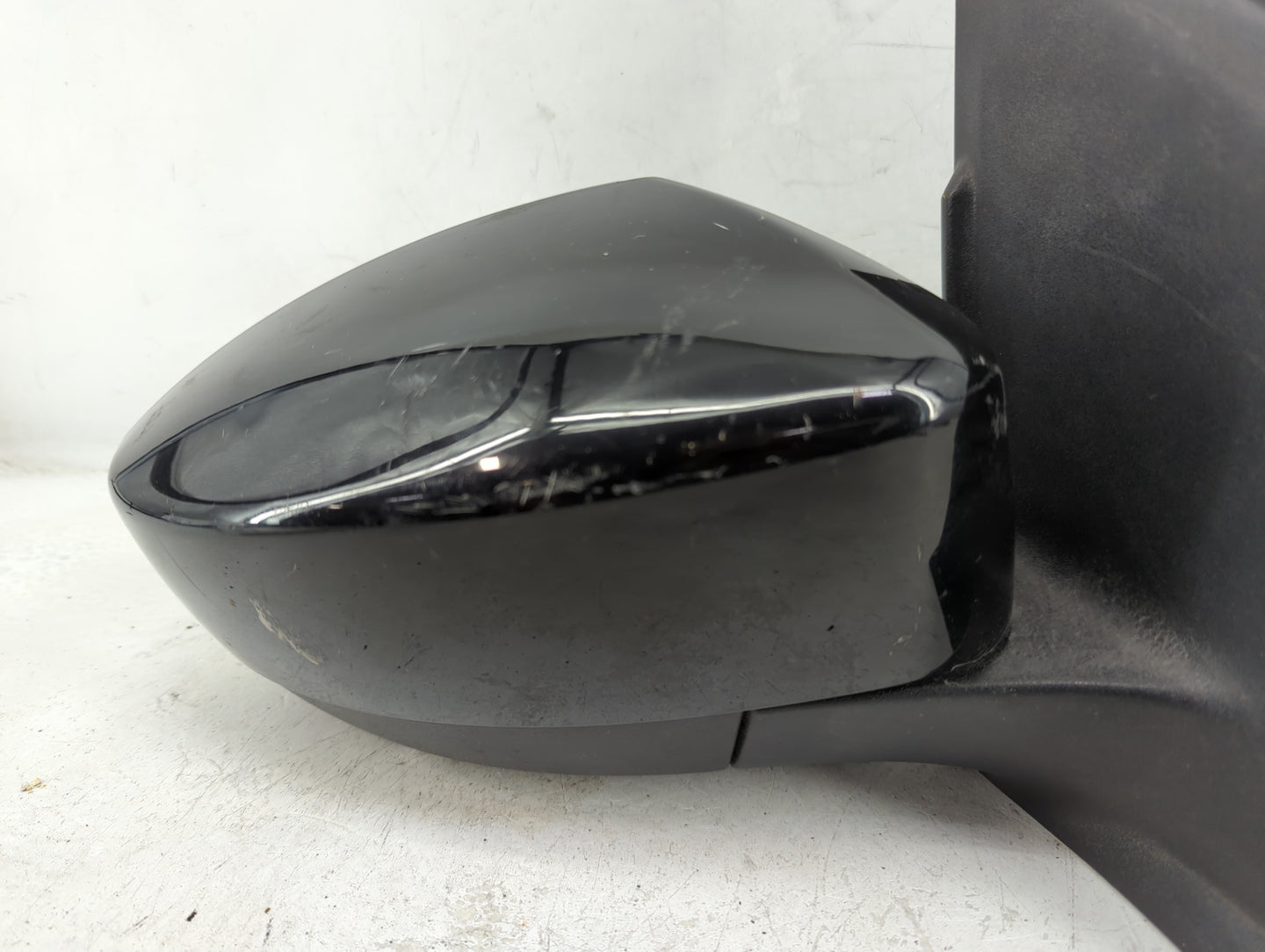 2017-2019 Ford Escape Passenger Side View Mirror - Right Door Mirror OEM Used - Oemusedautoparts1.com