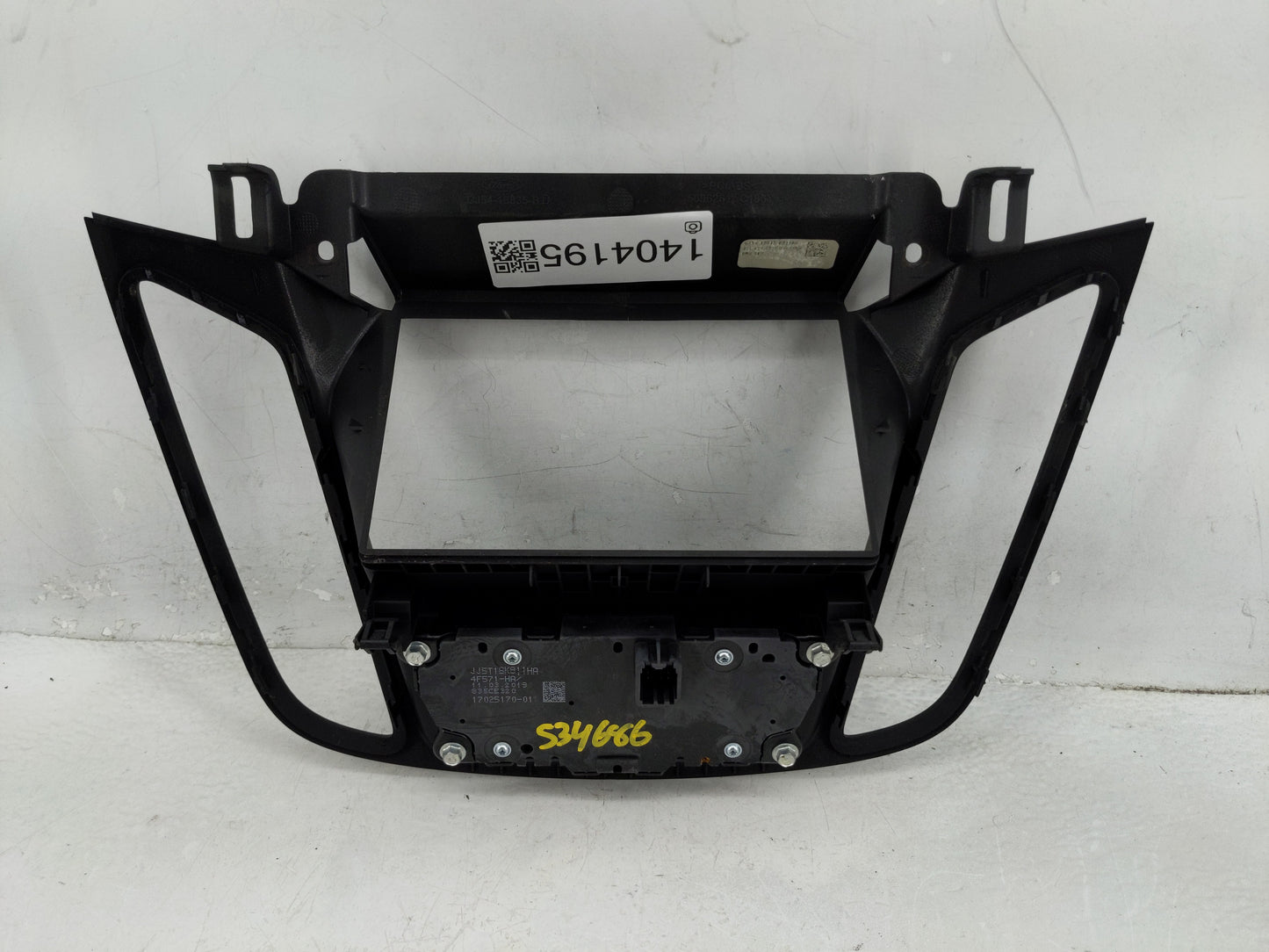 2017-2019 Ford Escape Radio Control Panel Black - Oemusedautoparts1.com