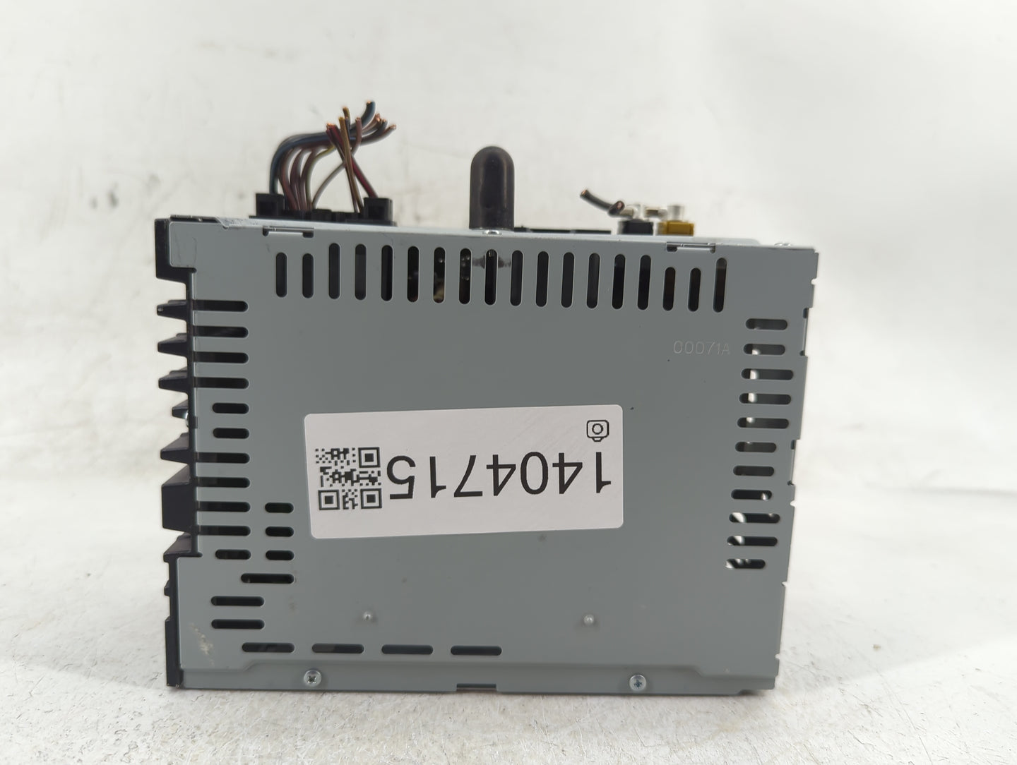 2017-2019 Ford Escape Radio AM FM Cd Player Receiver Replacement P/N:GJ5T-19C107-KA Fits Fits 2017 2018 2019 OEM Used Auto P