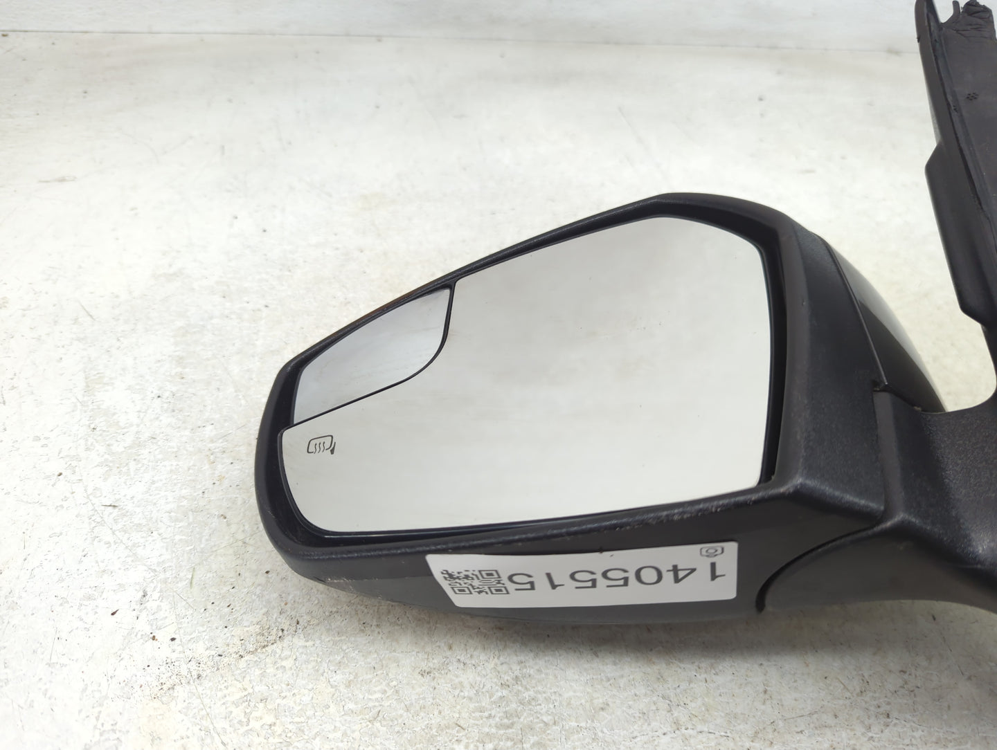 2017-2019 Ford Escape Driver Side View Mirror - Left Door Mirror OEM Used - Oemusedautoparts1.com