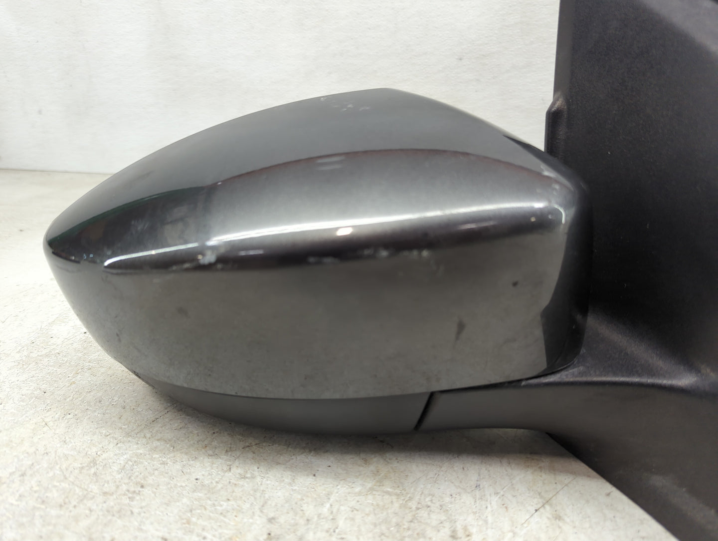 2017-2019 Ford Escape Passenger Side View Mirror - Right Door Mirror OEM Used - Oemusedautoparts1.com