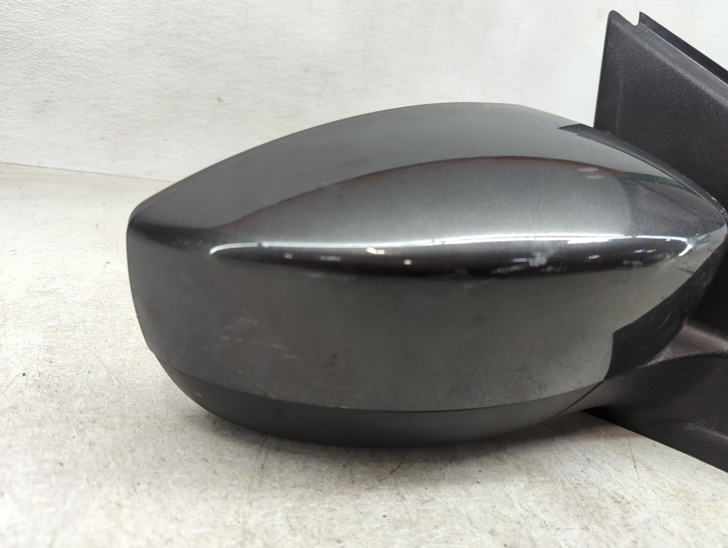 2017-2019 Ford Escape Passenger Side View Mirror - Right Door Mirror OEM Used - Oemusedautoparts1.com