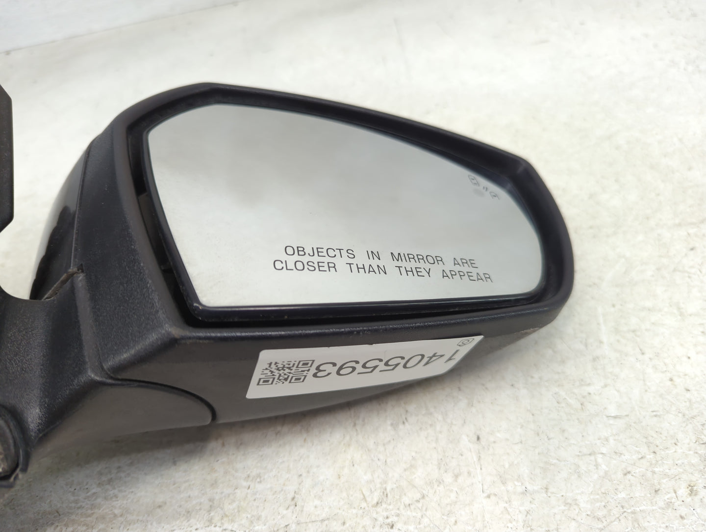 2017-2019 Ford Escape Passenger Side View Mirror - Right Door Mirror OEM Used - Oemusedautoparts1.com
