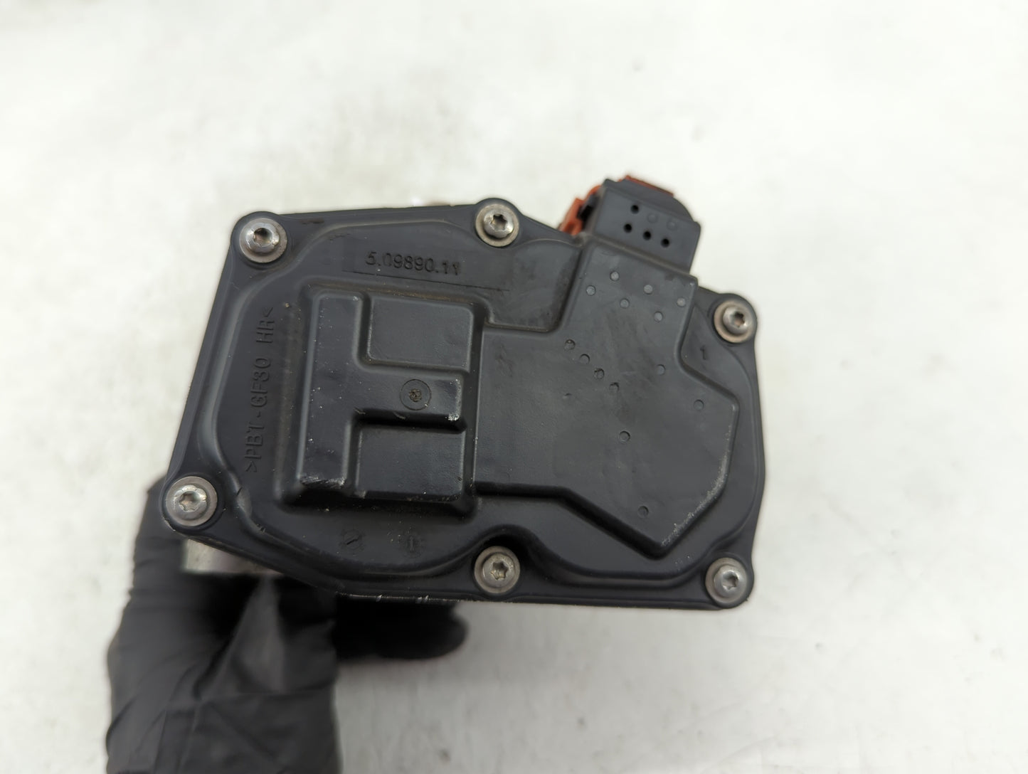 2017-2019 Ford Escape Throttle Body P/N:DS7G-9F991-CA 5 09890 11 Fits Fits 2014 2015 2016 2017 2018 2019 2020 OEM Used Auto 