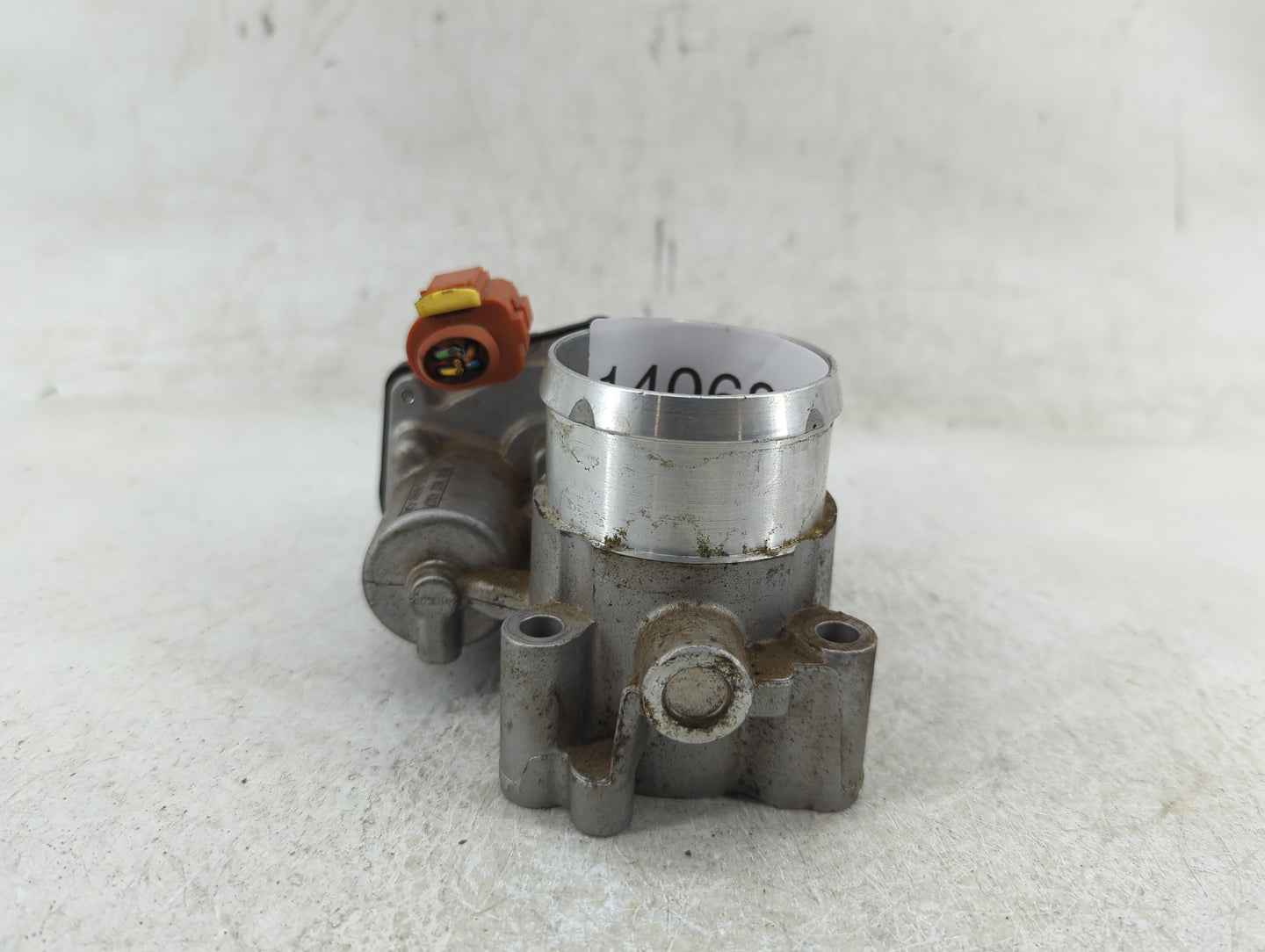 2017-2019 Ford Escape Throttle Body Fits Fits 2014 2015 2016 2017 2018 2019 2020 OEM Used Auto Parts - Oemusedautoparts1.com