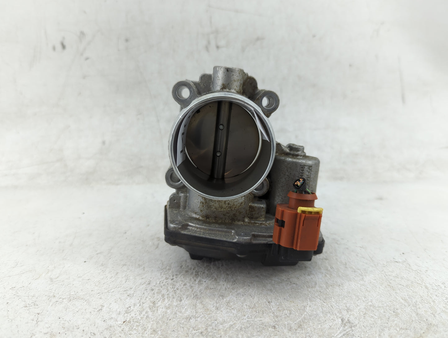 2017-2019 Ford Escape Throttle Body P/N:DS7G-9F991-CA Fits Fits 2014 2015 2016 2017 2018 2019 2020 OEM Used Auto Parts - Oem