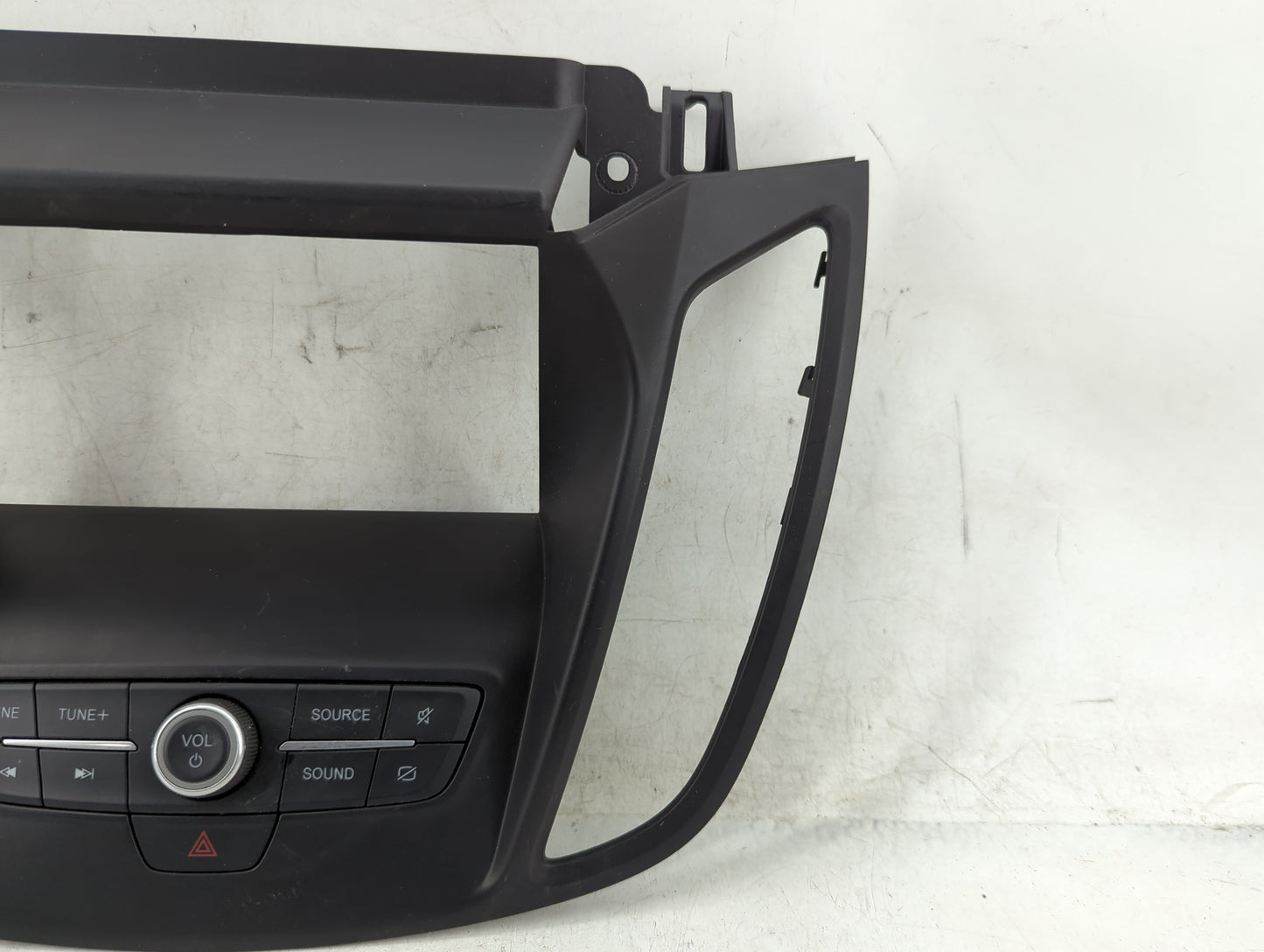2017-2019 Ford Escape Radio Control Panel - Oemusedautoparts1.com