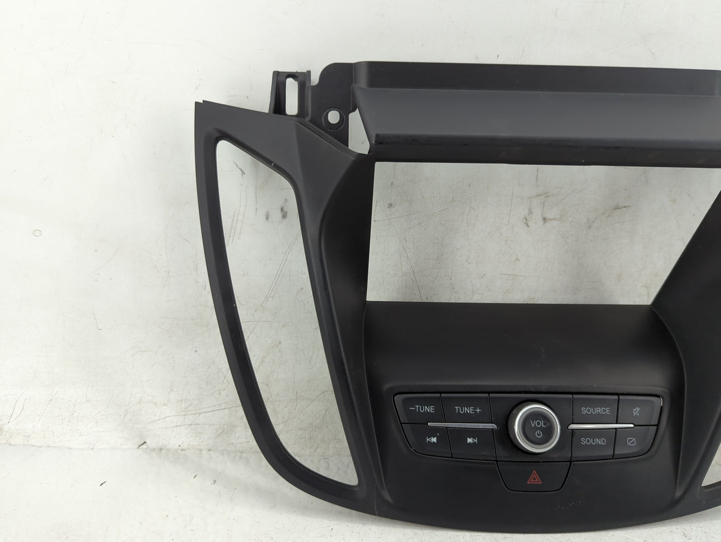 2017-2019 Ford Escape Radio Control Panel - Oemusedautoparts1.com