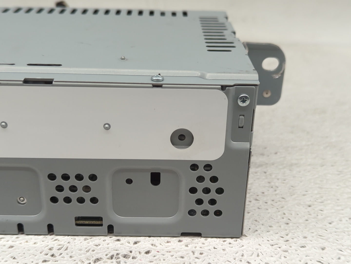 2015-2019 Ford Escape Radio AM FM Cd Player Receiver Replacement P/N:GJ5T-19C107-KA Fits Fits 2015 2016 2017 2018 2019 OEM U