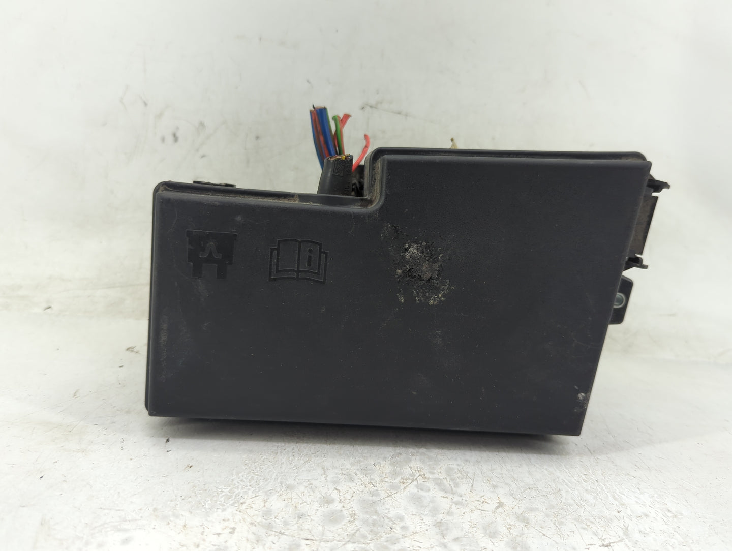 2019 Ford Escape Fusebox Fuse Box Panel Relay Module P/N:GJ7T-14A076-CA 19648 000 002, 21090 000 001 Fits OEM Used Auto Part