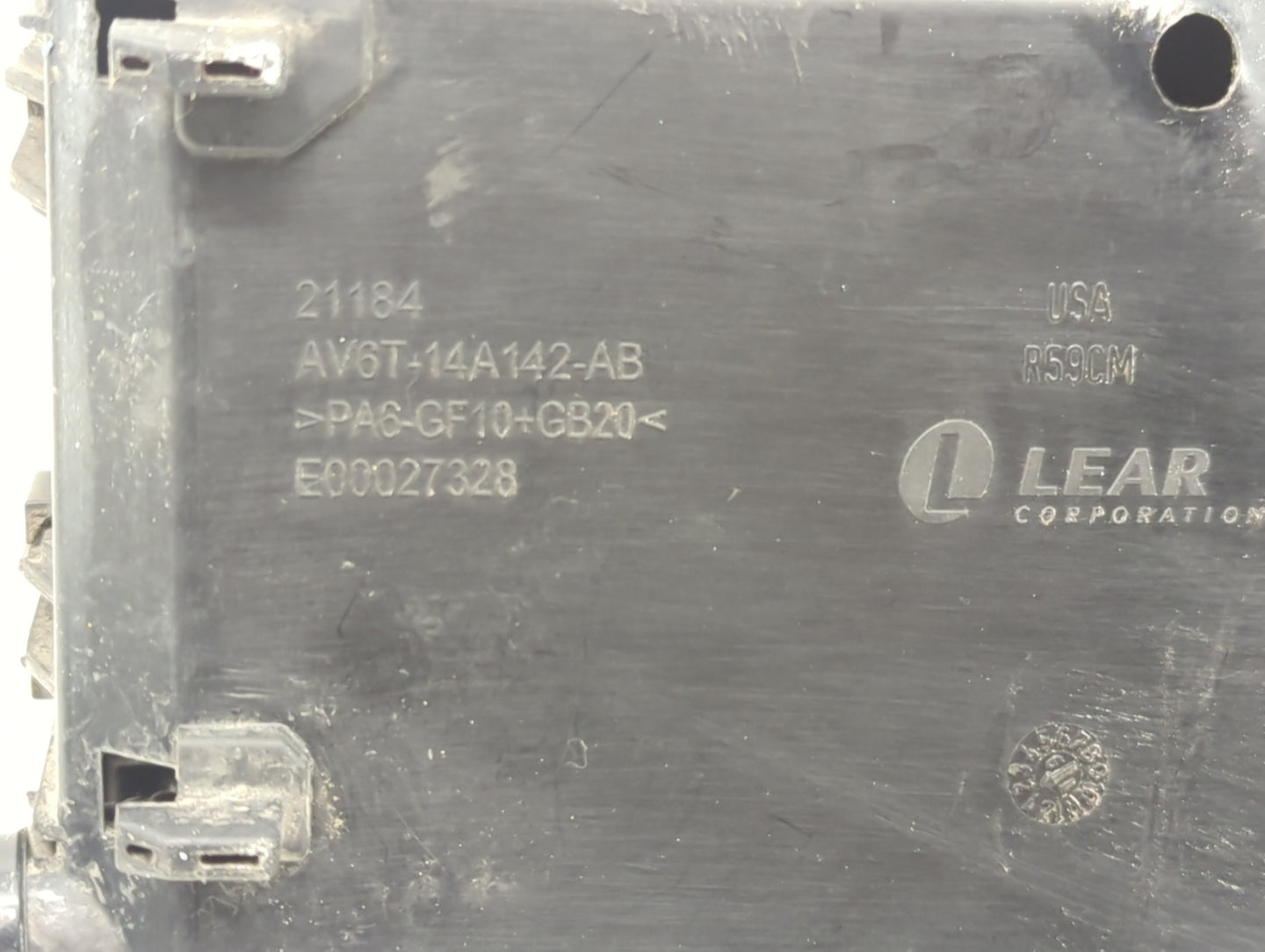 2019 Ford Escape Fusebox Fuse Box Panel Relay Module P/N:AV6T-14A142-AB Fits OEM Used Auto Parts - Oemusedautoparts1.com