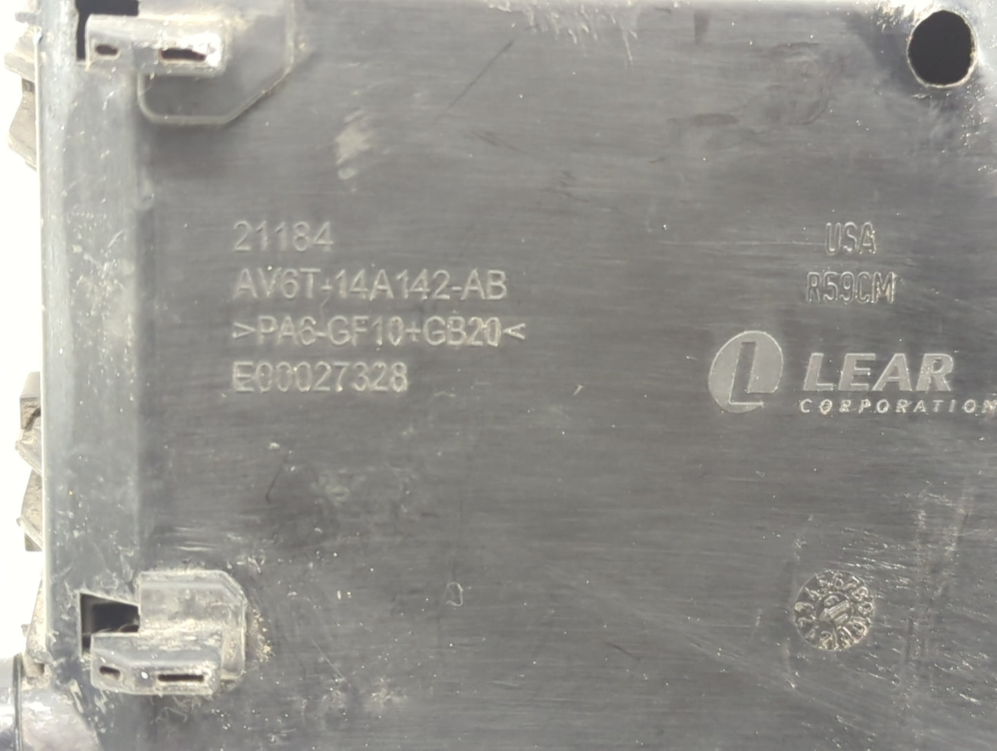 2019 Ford Escape Fusebox Fuse Box Panel Relay Module P/N:AV6T-14A142-AB Fits OEM Used Auto Parts - Oemusedautoparts1.com