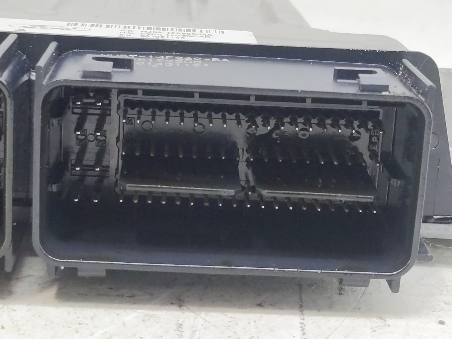 2017-2019 Ford Escape PCM Engine Control Computer ECU ECM PCU OEM P/N:HU5T-14F262-BA HJ5A-12A650-MA Fits Fits 2017 2018 2019