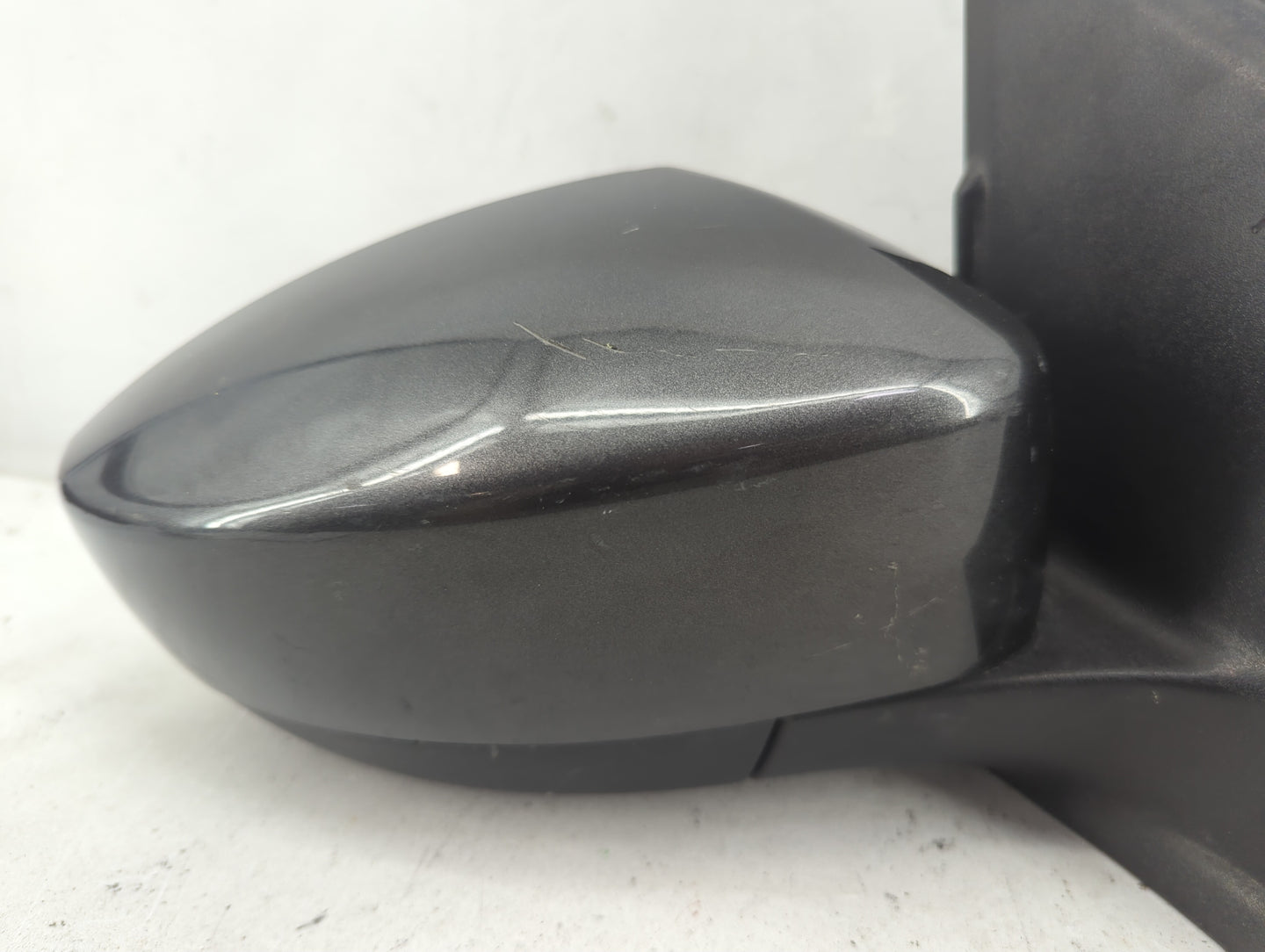 2017-2019 Ford Escape Passenger Side View Mirror - Right Door Mirror OEM Used - Oemusedautoparts1.com
