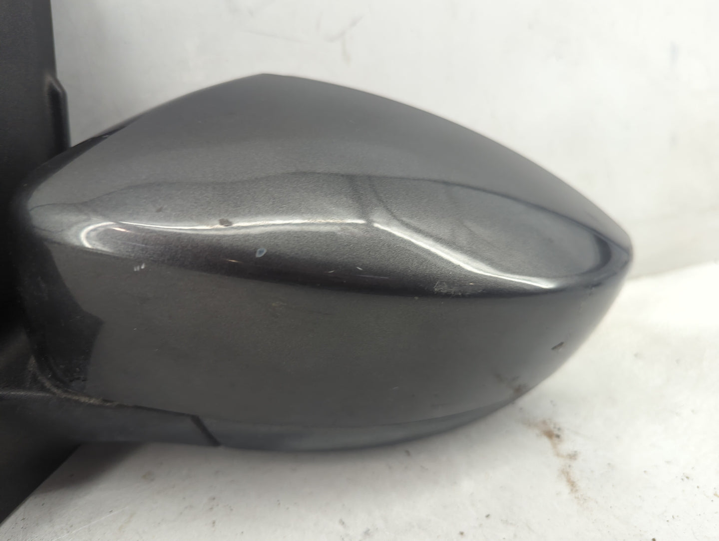 2017-2019 Ford Escape Driver Side View Mirror - Left Door Mirror OEM Used - Oemusedautoparts1.com