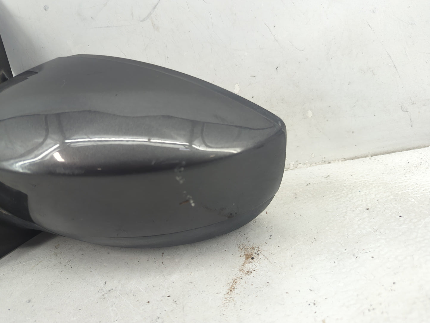 2017-2019 Ford Escape Driver Side View Mirror - Left Door Mirror OEM Used - Oemusedautoparts1.com