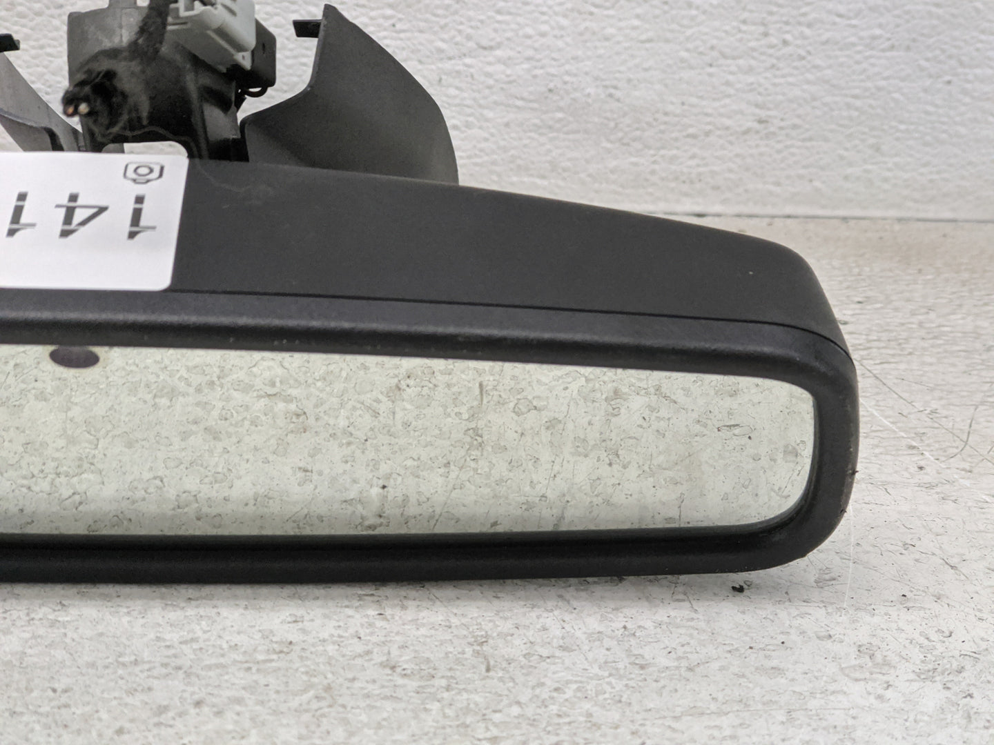 2013-2019 Ford Escape Interior Rear View Mirror Replacement OEM P/N:CJ54-17D568-ACW Fits OEM Used Auto Parts - Oemusedautopa