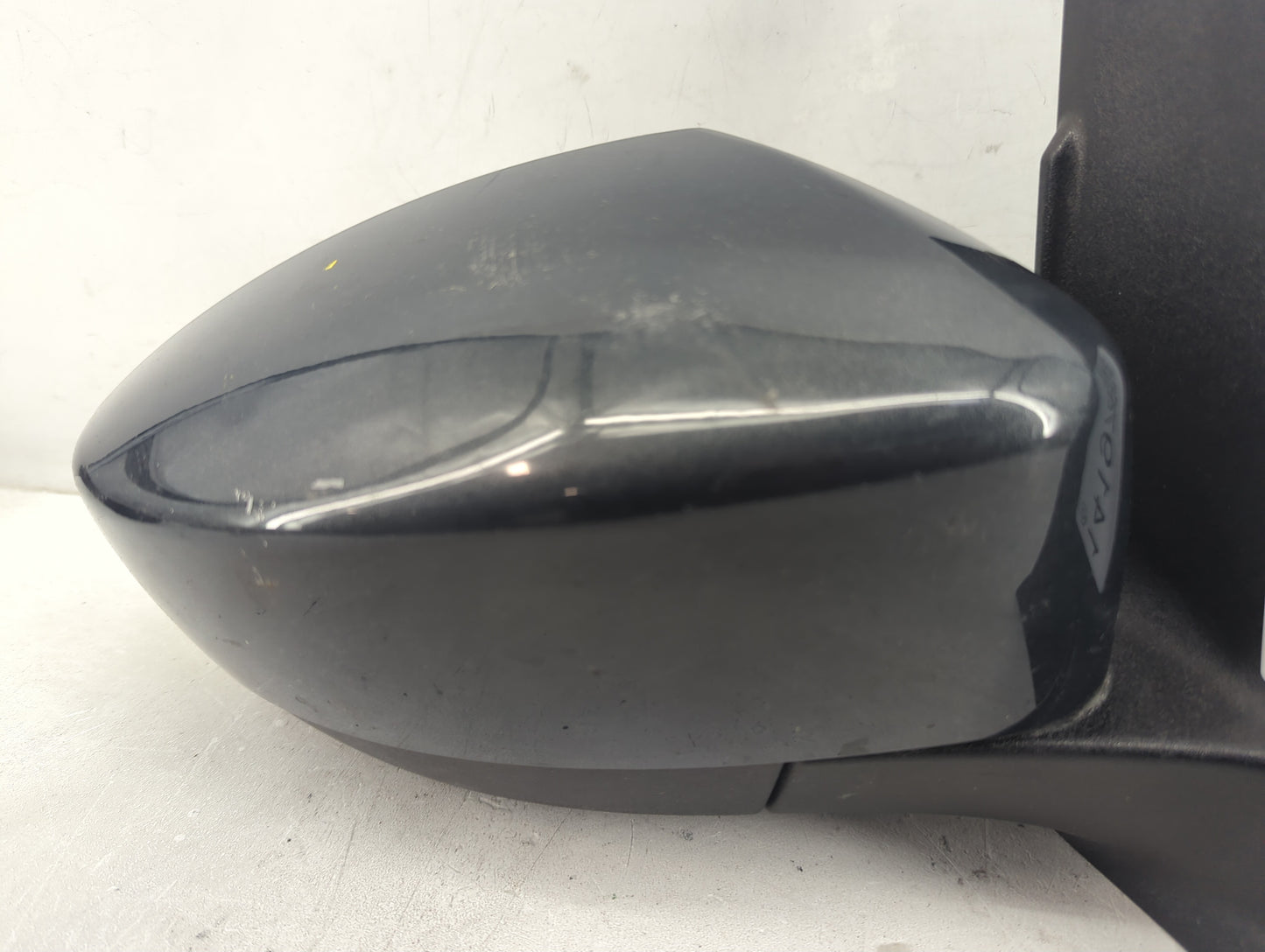 2017-2019 Ford Escape Passenger Side View Mirror - Right Door Mirror OEM Used - Oemusedautoparts1.com