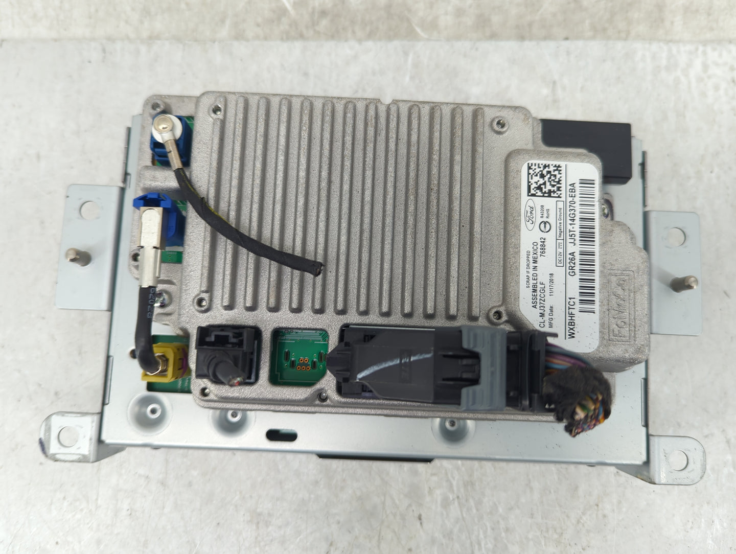 2016-2019 Ford Escape Information Display Screen - Oemusedautoparts1.com