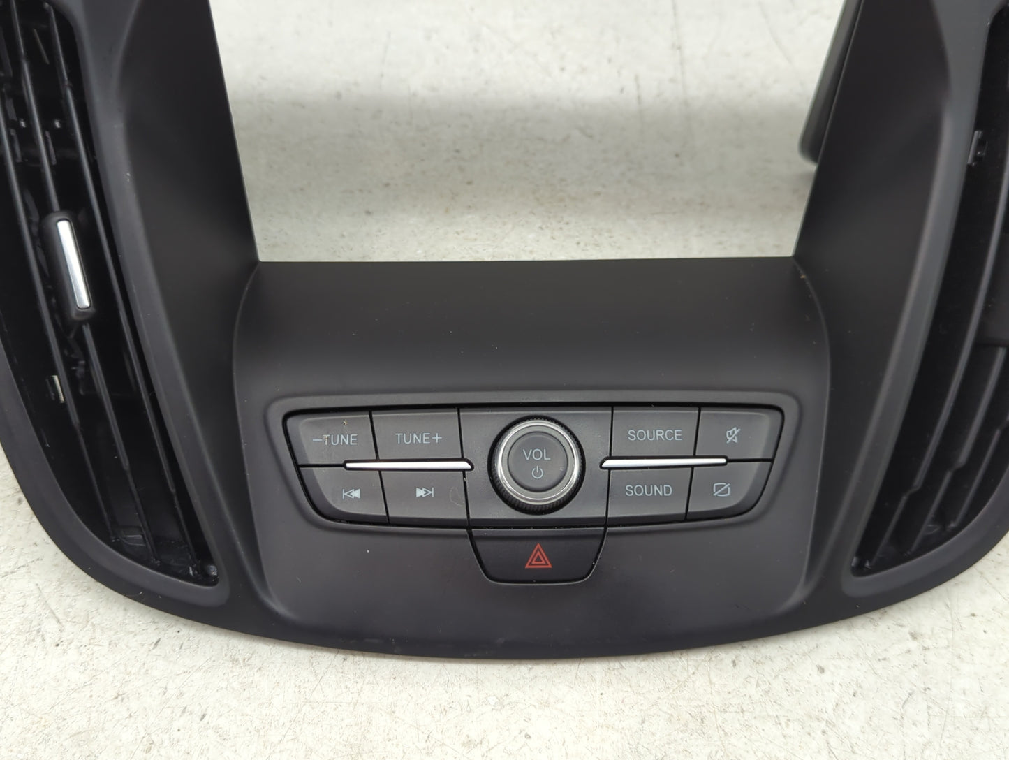2019 Ford Escape Information Radio Display Screen Bezel Vents Black - Oemusedautoparts1.com