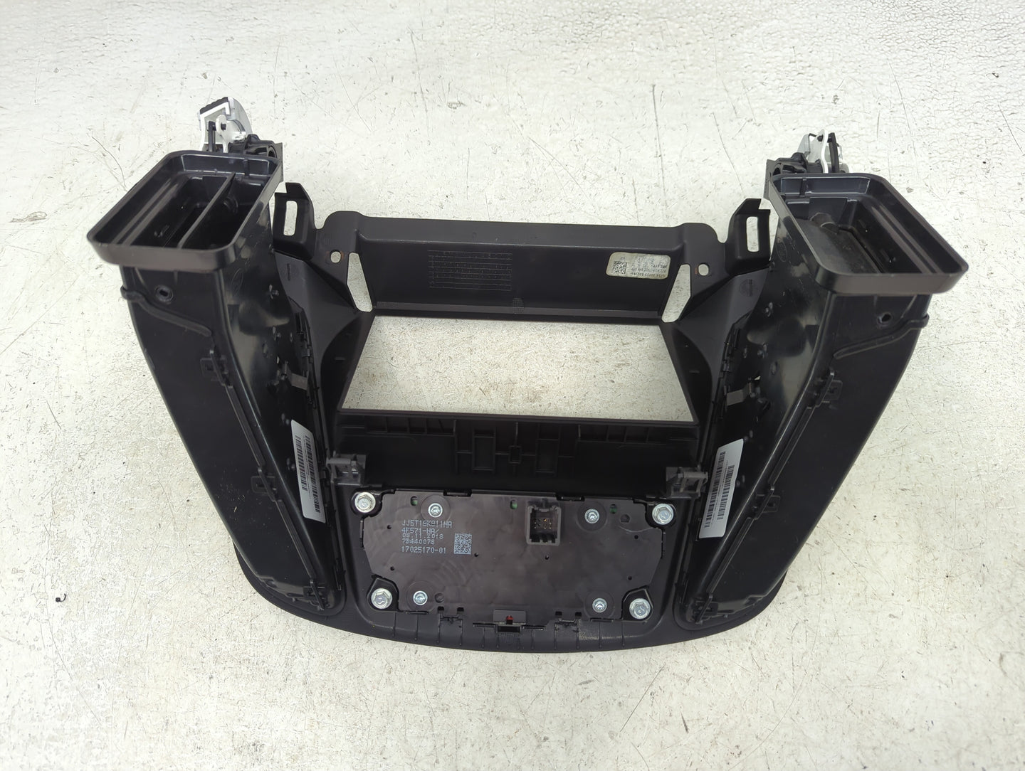2019 Ford Escape Information Radio Display Screen Bezel Vents Black - Oemusedautoparts1.com