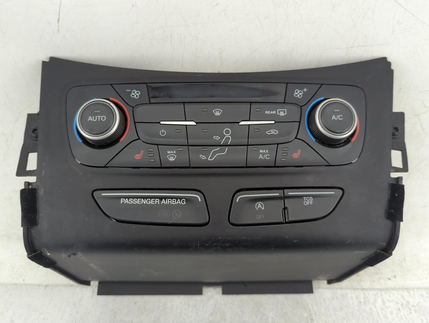 2018-2019 Ford Escape Climate Control Module Temperature AC/Heater Replacement Fits Fits 2018 2019 OEM Used Auto Parts - Oem