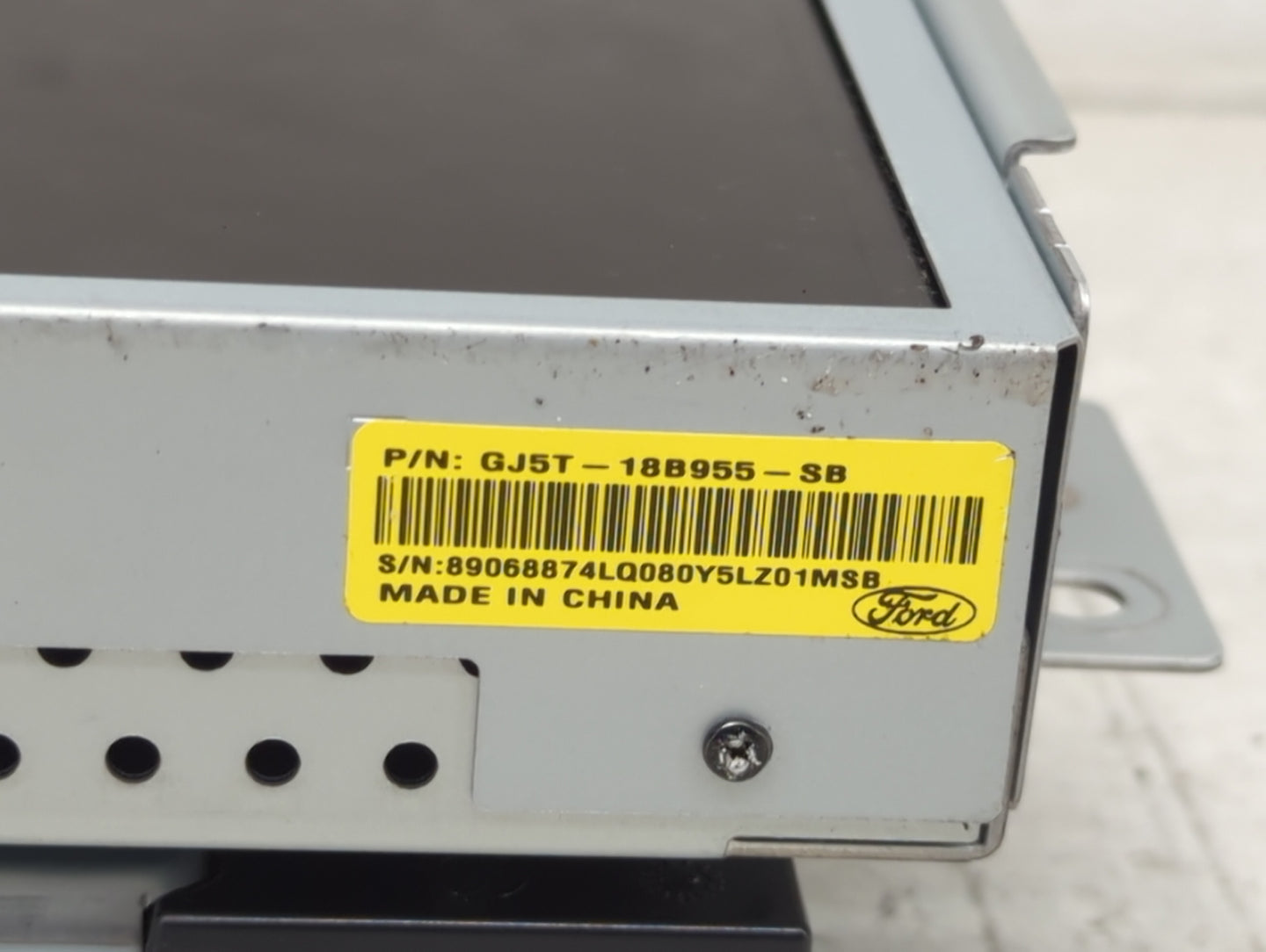 2019 Ford Escape Radio AM FM Cd Player Receiver Replacement P/N:GJ5T-18B955-SB Fits OEM Used Auto Parts - Oemusedautoparts1.