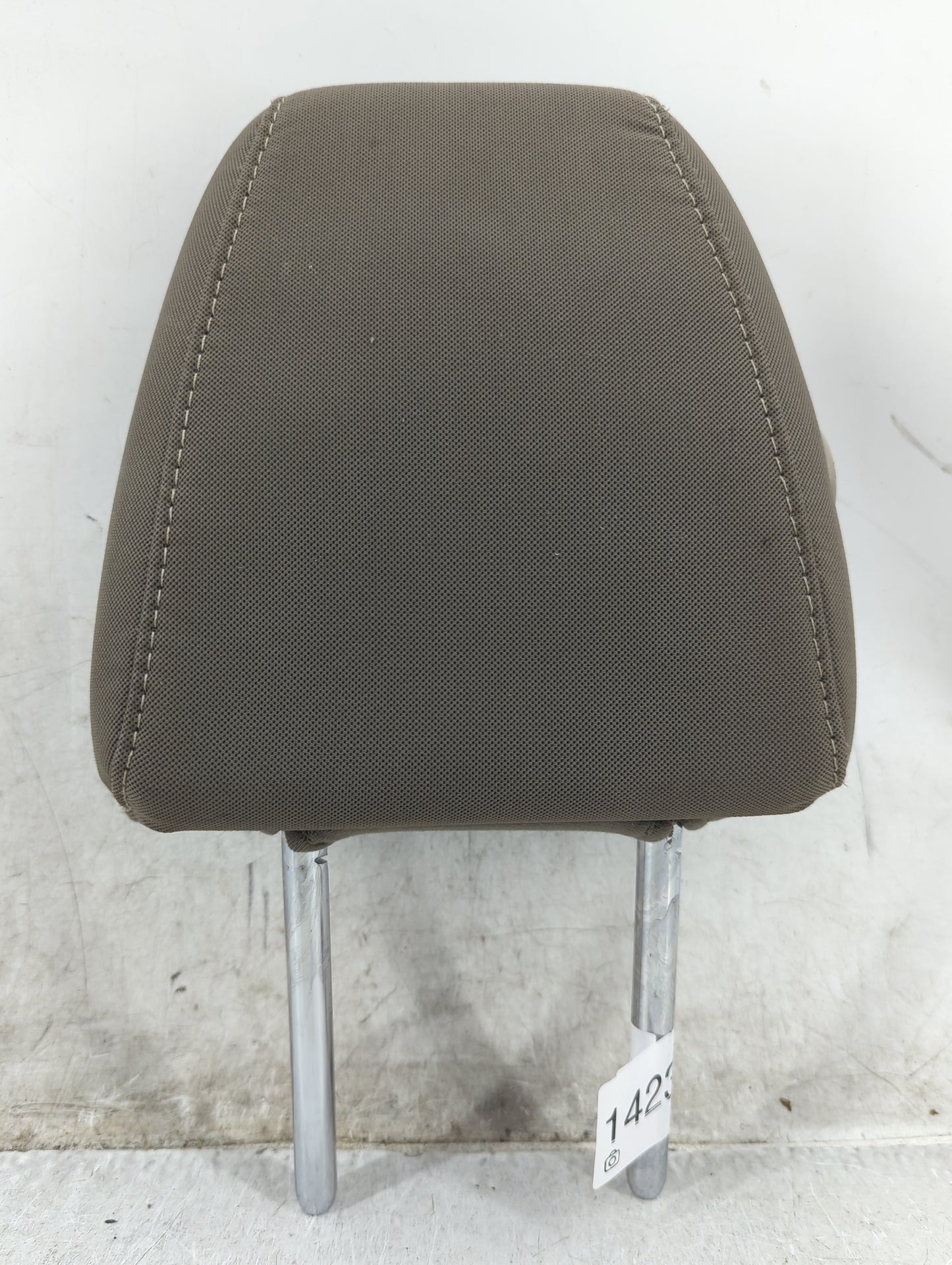 2016-2019 Ford Escape Headrest Head Rest Front Driver Passenger Seat Fits Fits 2016 2017 2018 2019 OEM Used Auto Parts - Oem