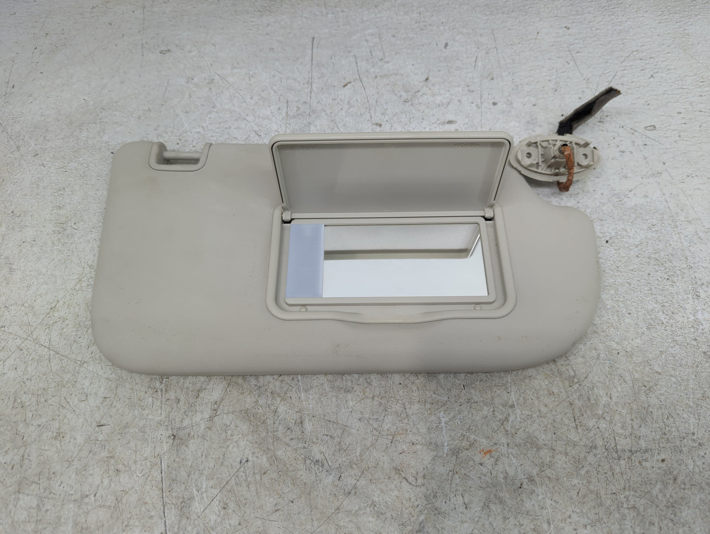 2013-2019 Ford Escape Sun Visor Shade Replacement Passenger Right Mirror Fits Fits 2013 2014 2015 2016 2017 2018 2019 OEM Us