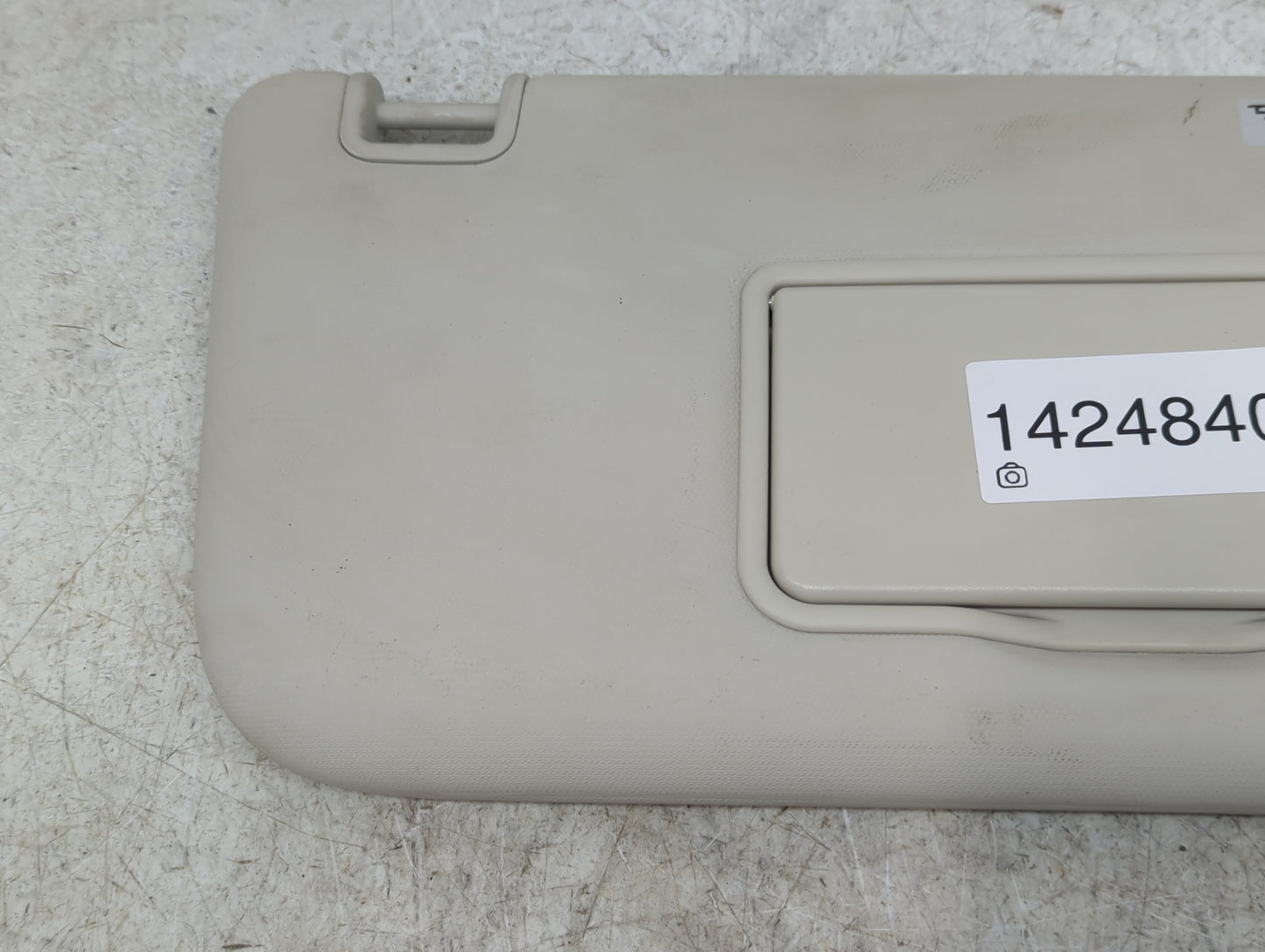 2013-2019 Ford Escape Sun Visor Shade Replacement Passenger Right Mirror Fits Fits 2013 2014 2015 2016 2017 2018 2019 OEM Us