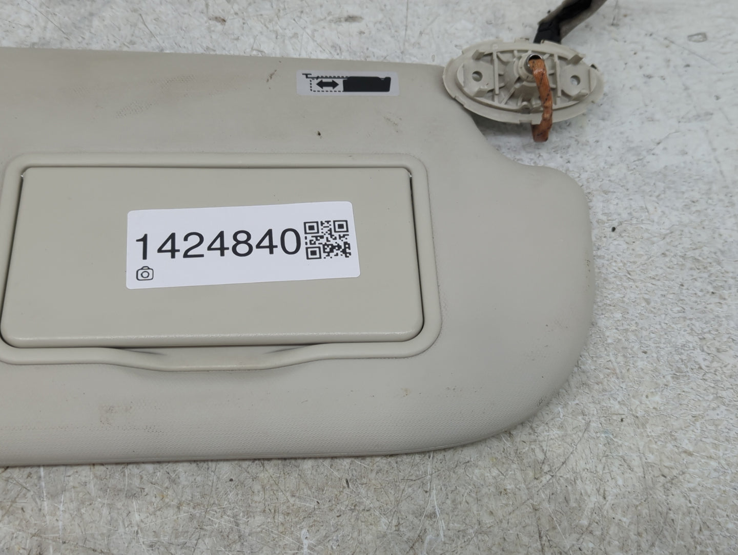 2013-2019 Ford Escape Sun Visor Shade Replacement Passenger Right Mirror Fits Fits 2013 2014 2015 2016 2017 2018 2019 OEM Us