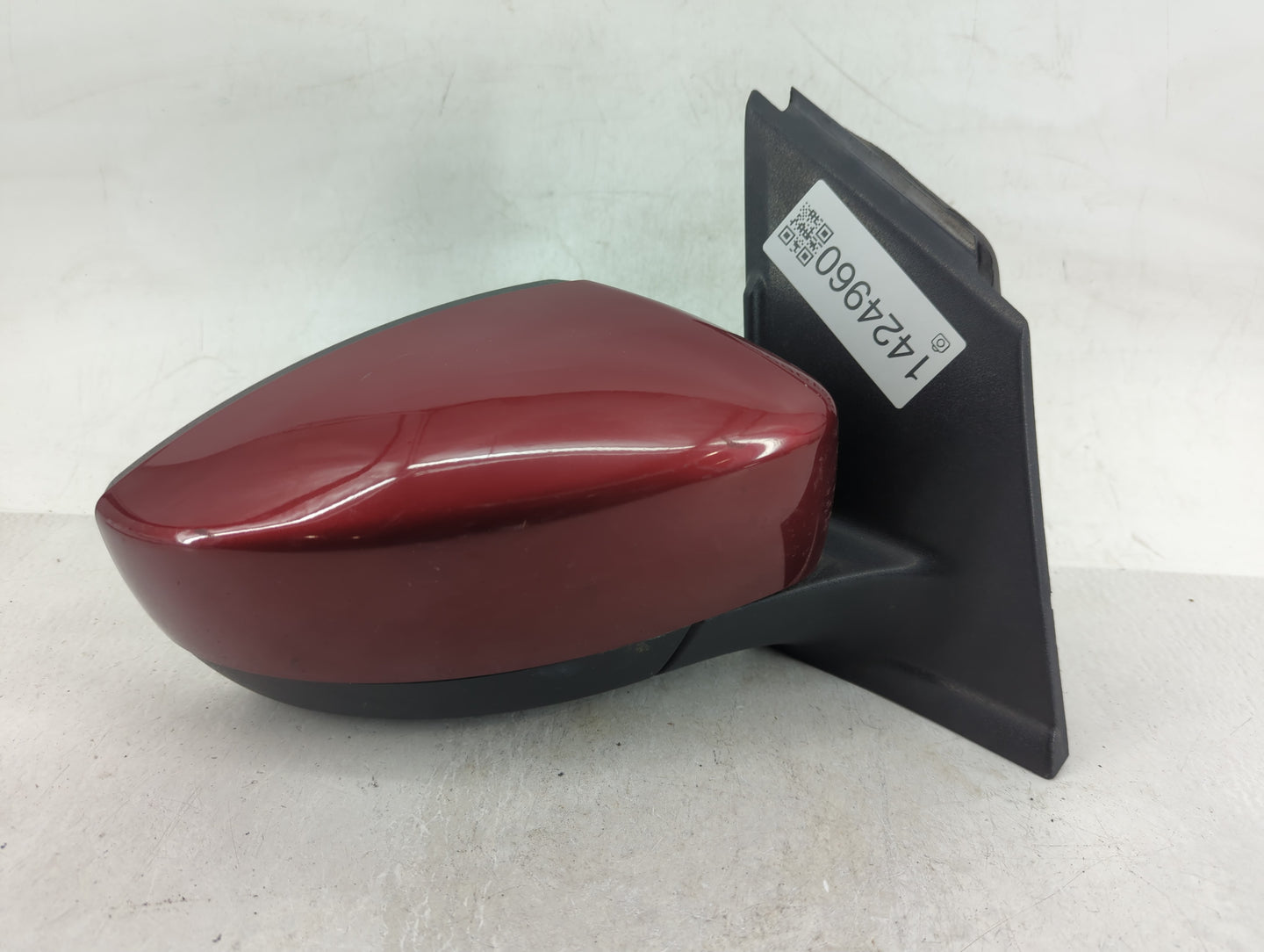 2017-2019 Ford Escape Passenger Side View Mirror - Right Door Mirror OEM Used - Oemusedautoparts1.com
