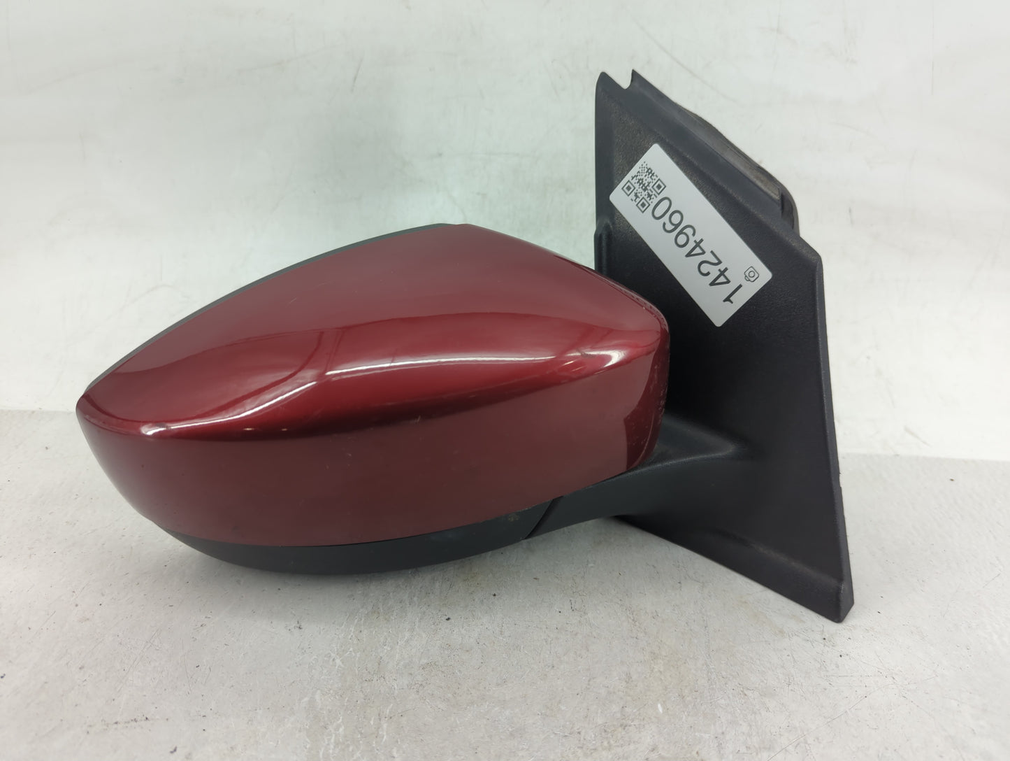 2017-2019 Ford Escape Passenger Side View Mirror - Right Door Mirror OEM Used - Oemusedautoparts1.com