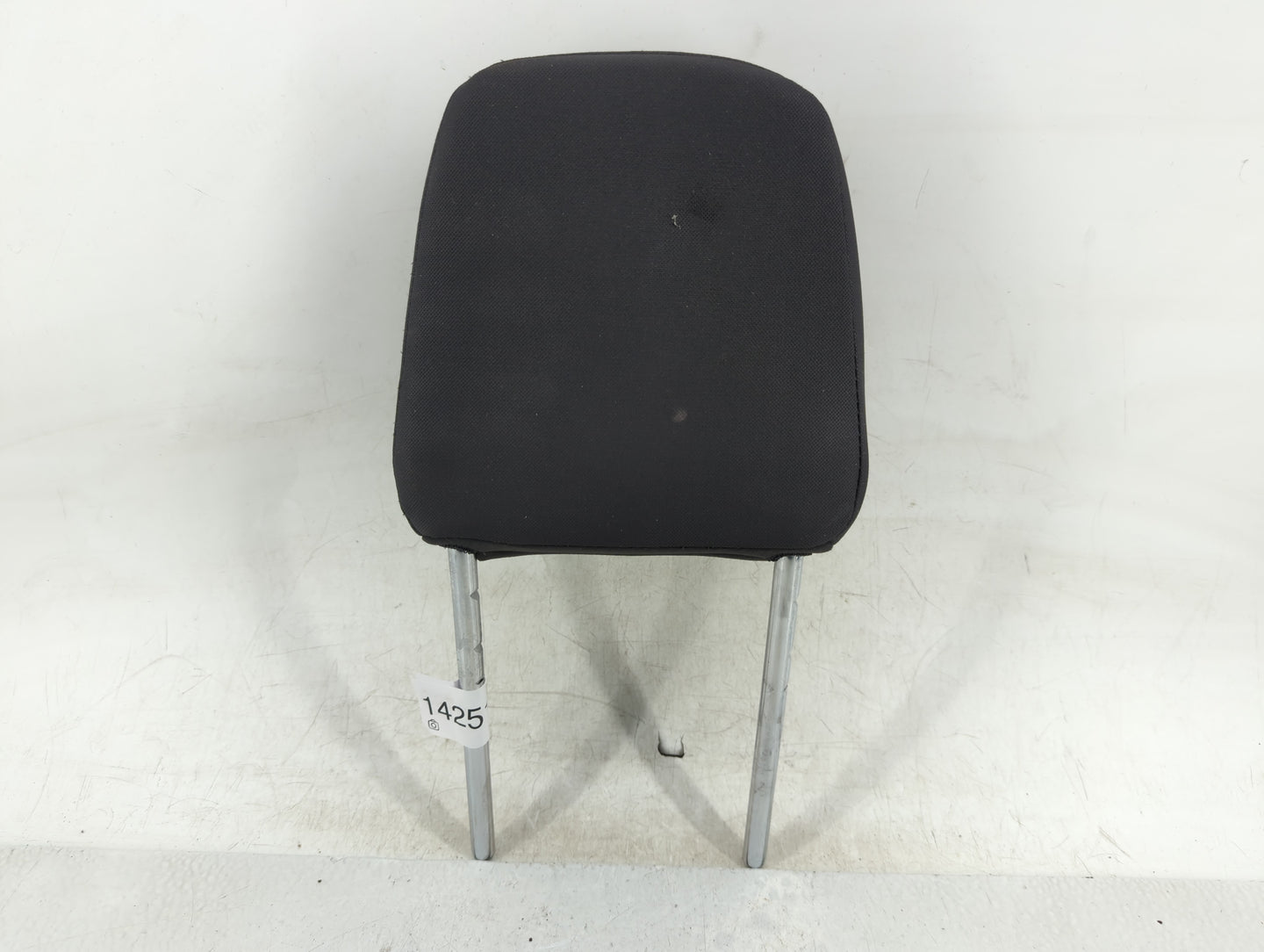 2019 Ford Escape Headrest Head Rest Front Driver Passenger Seat Fits OEM Used Auto Parts - Oemusedautoparts1.com