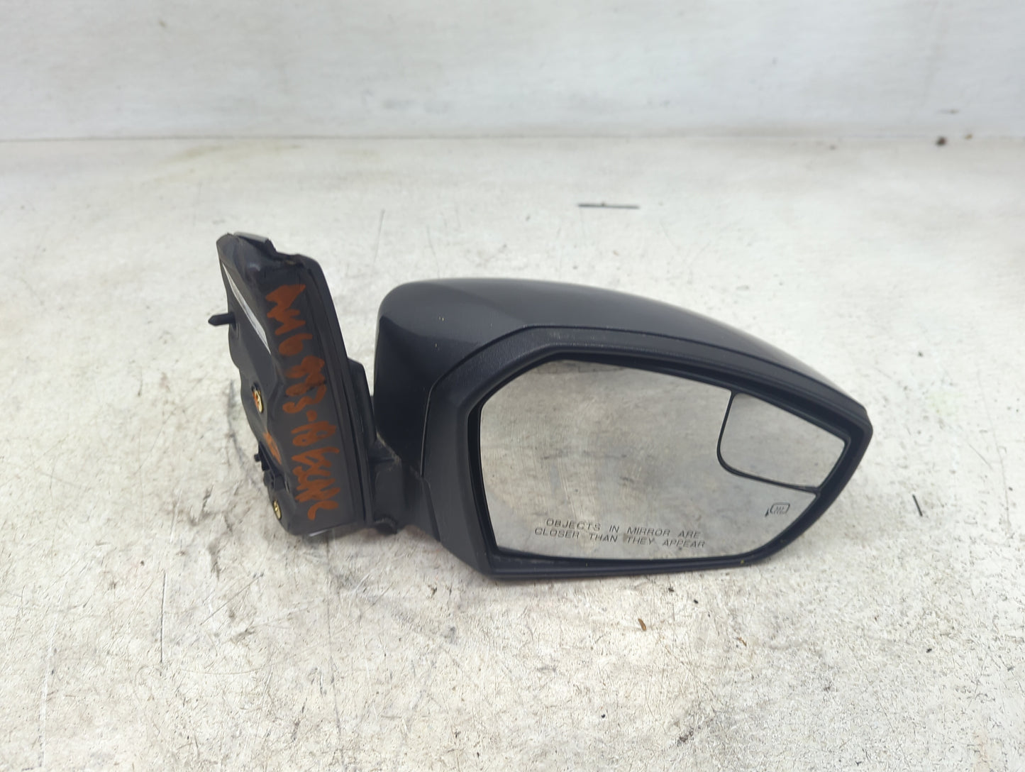 2018-2019 Ford Escape Passenger Side View Mirror - Right Door Mirror OEM Used - Oemusedautoparts1.com