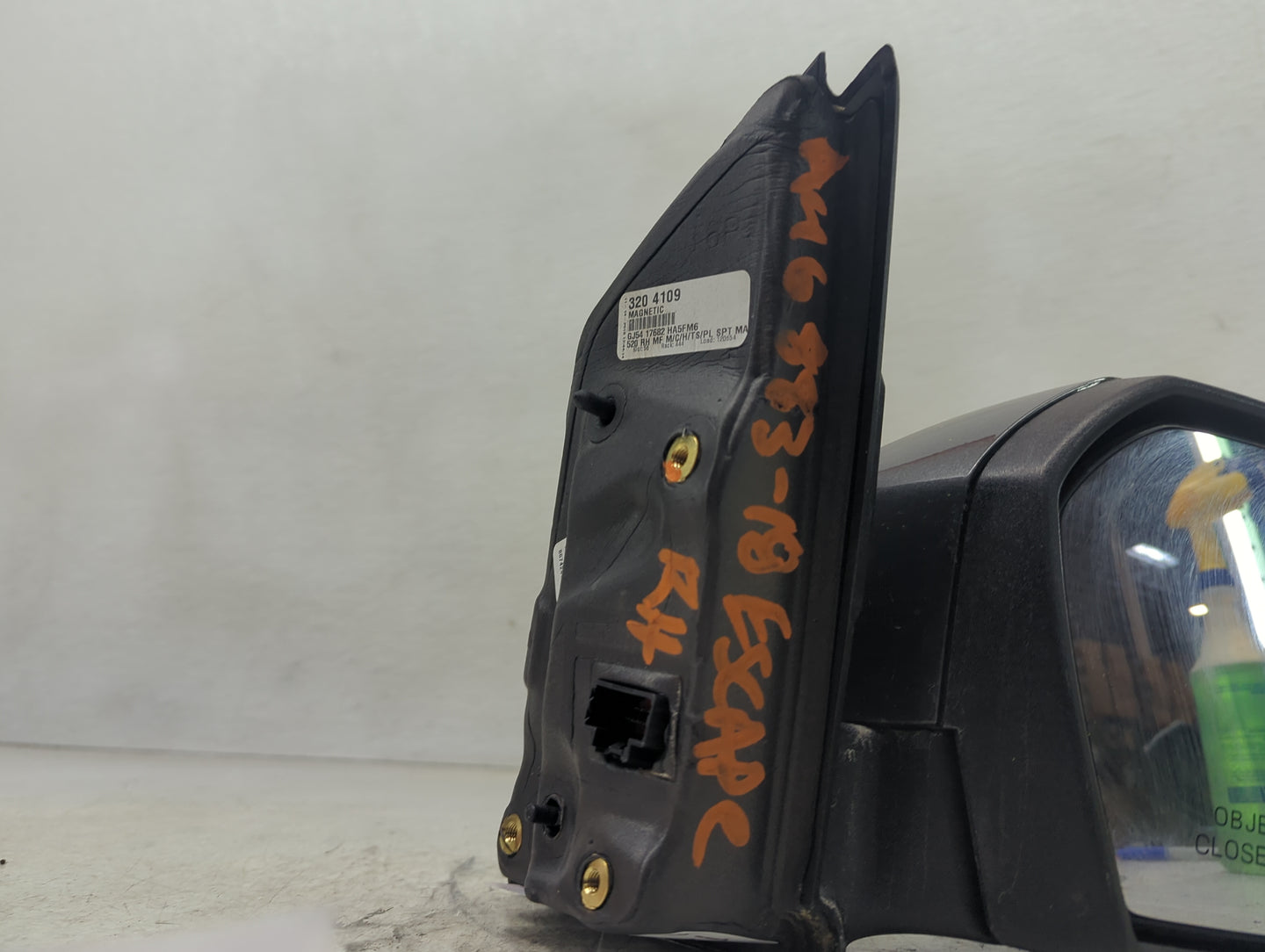 2018-2019 Ford Escape Passenger Side View Mirror - Right Door Mirror OEM Used - Oemusedautoparts1.com