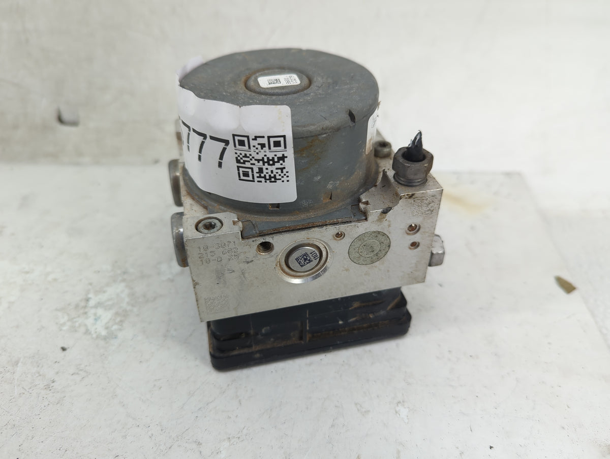 2017-2019 Ford Escape Anti-Lock Brake ABS Pump Module Actuator OEM P/N:GV61-2C219-DH Fits Fits 2017 2018 2019 OEM Used Auto 