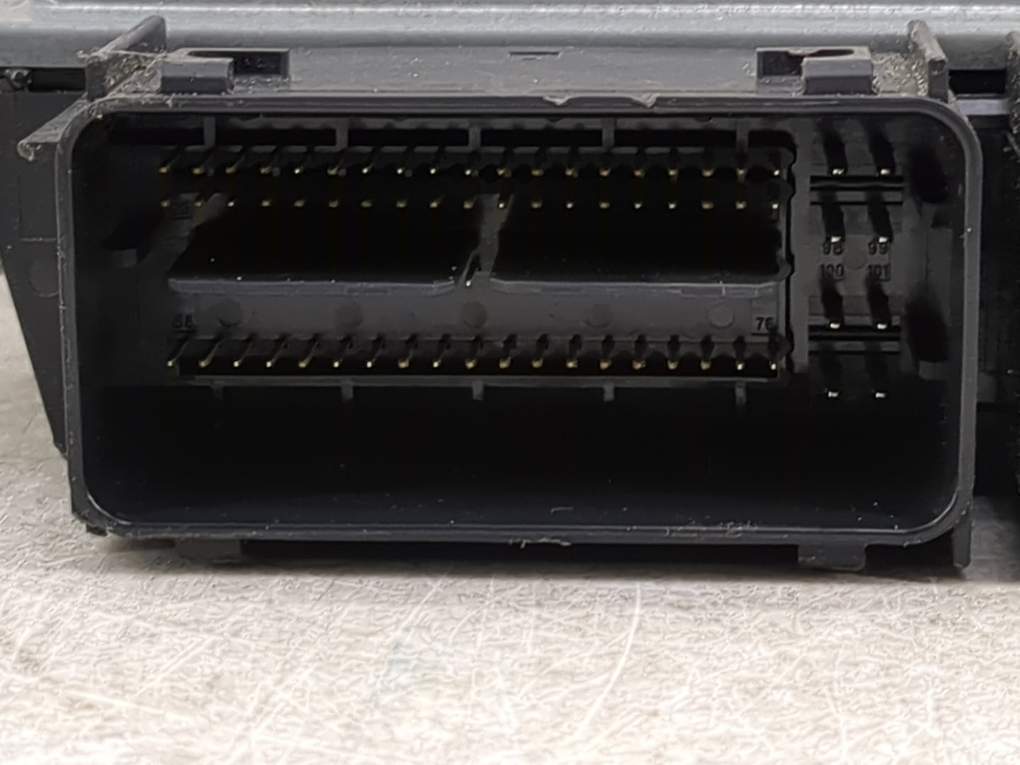 2017-2019 Ford Escape PCM Engine Control Computer ECU ECM PCU OEM P/N:HU5A-12A650-MA FV6A-12B684-AB Fits Fits 2017 2018 2019