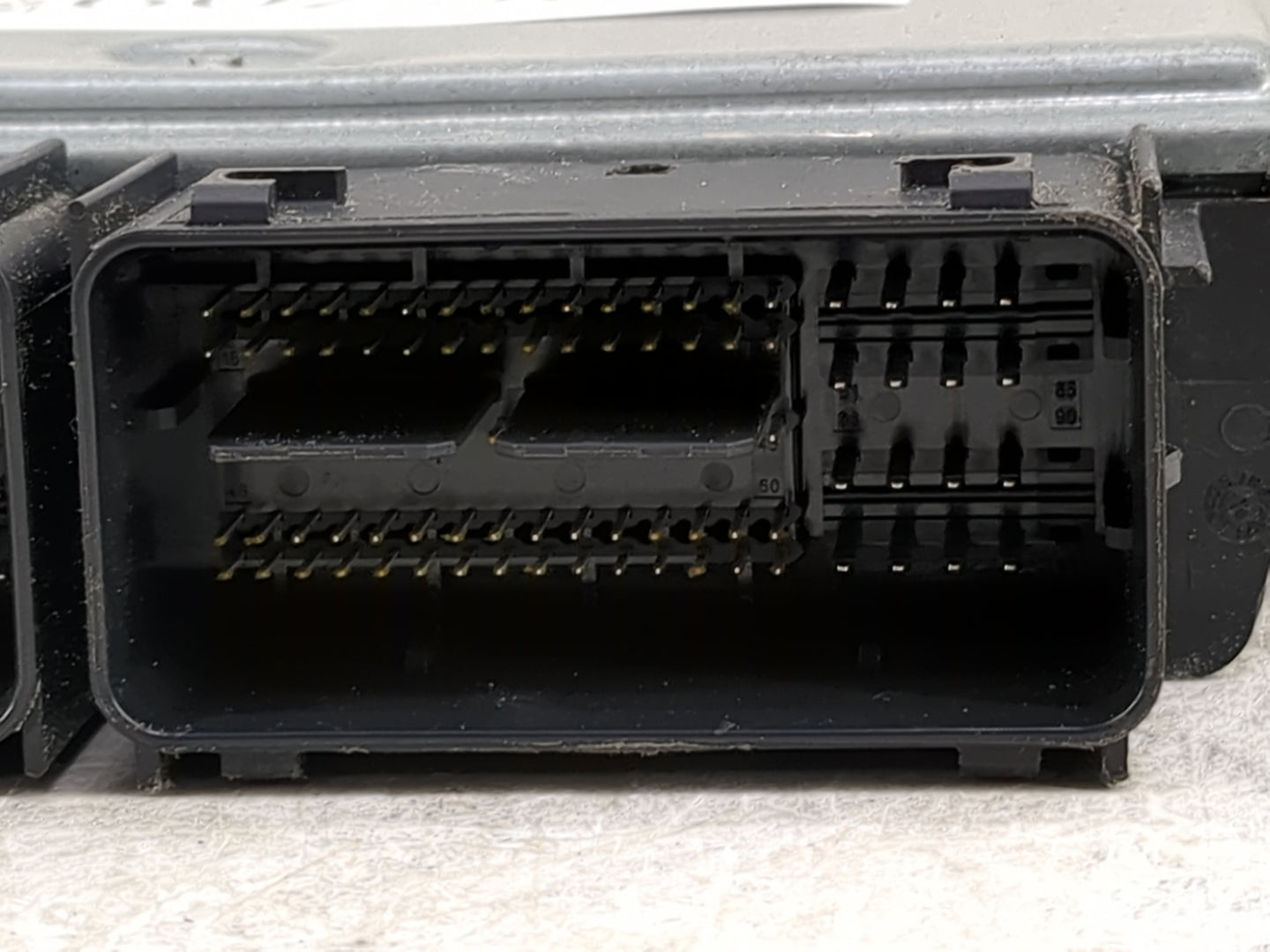 2017-2019 Ford Escape PCM Engine Control Computer ECU ECM PCU OEM P/N:HU5A-12A650-MA FV6A-12B684-AB Fits Fits 2017 2018 2019