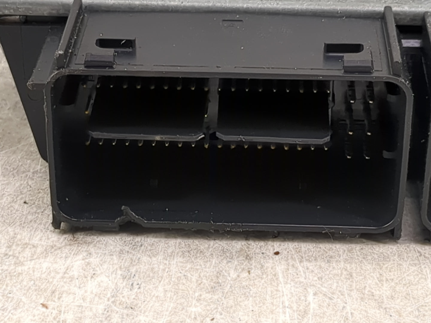2017-2019 Ford Escape PCM Engine Control Computer ECU ECM PCU OEM P/N:HJ5A-12A650-MA FV6A-12B684-AB Fits Fits 2017 2018 2019