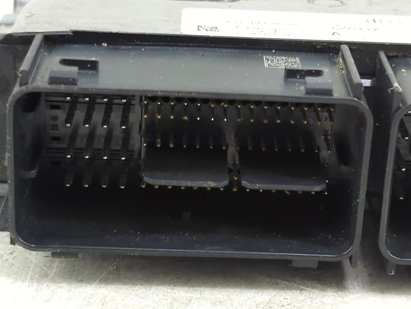2017-2019 Ford Escape PCM Engine Control Computer ECU ECM PCU OEM P/N:HJ5A-12A650-MA FV6A-12B684-AB Fits Fits 2017 2018 2019