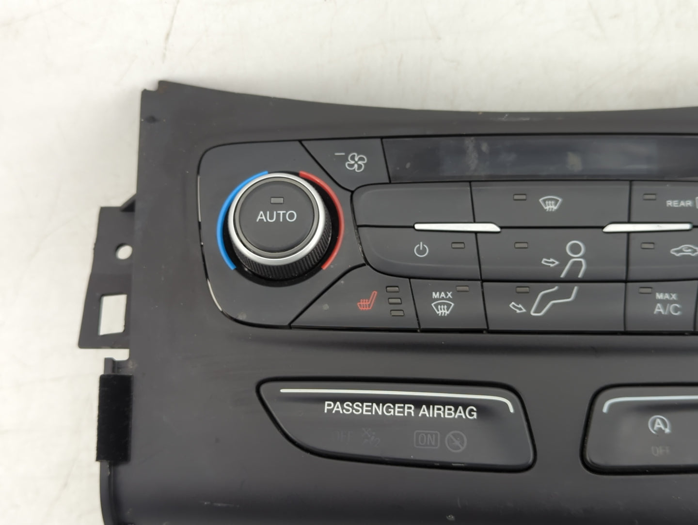 2018-2019 Ford Escape Climate Control Module Temperature AC/Heater Replacement P/N:GJ5T-18C612-CJ Fits Fits 2018 2019 OEM Us